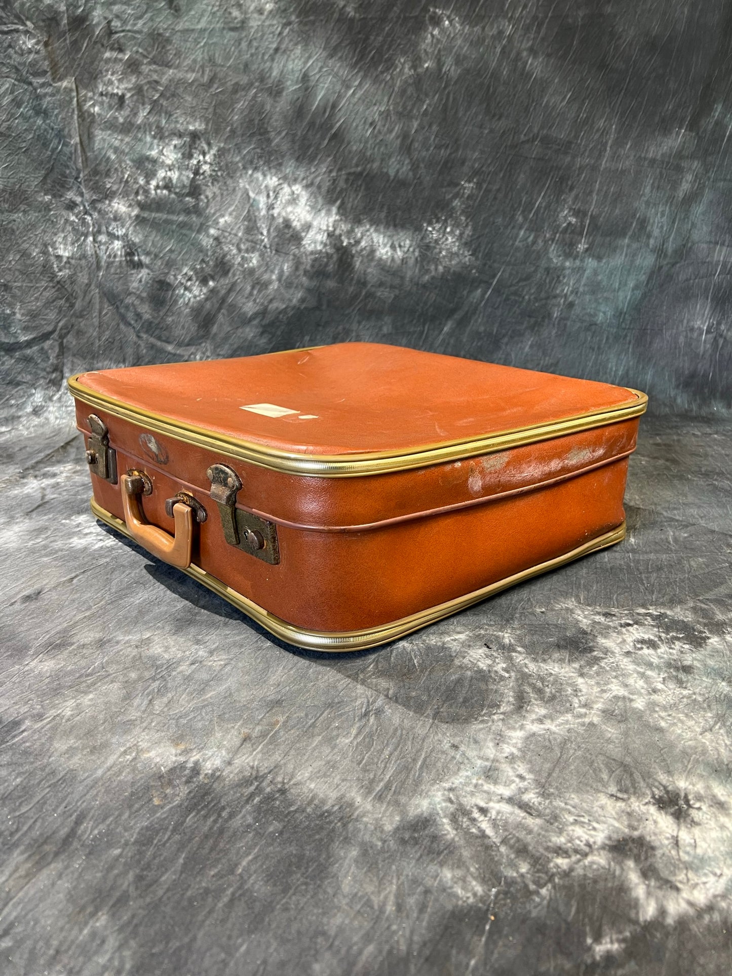 Vintage Brown Suitcase Luggage Case Retro Travel Trunk Boho Décor Display