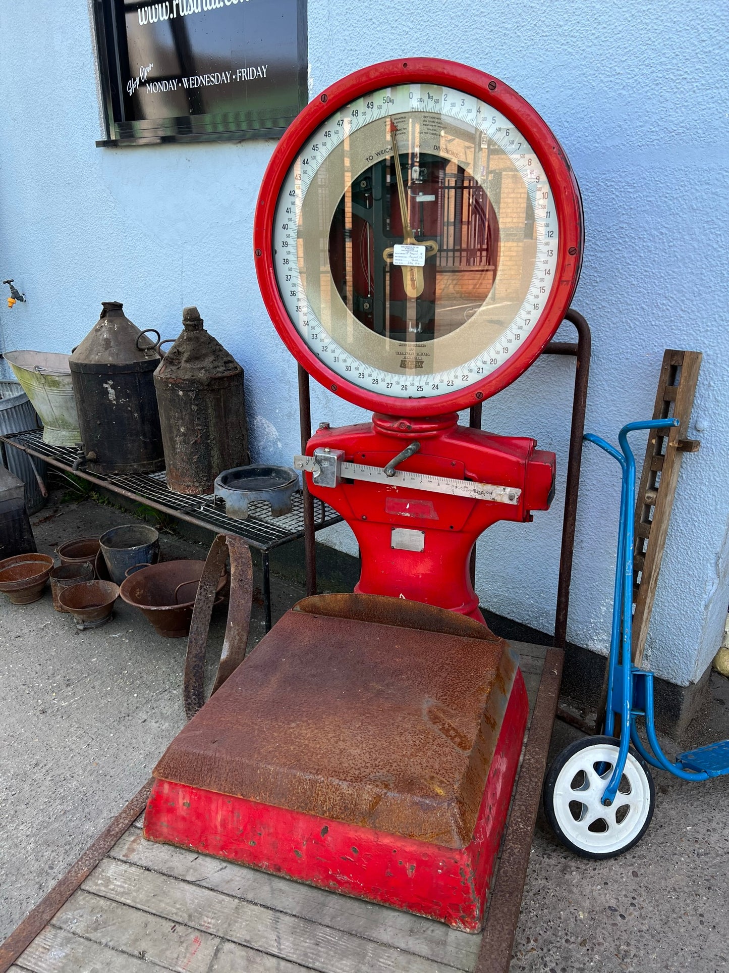 Industrial Platform Scales Vintage W&T Avery Weighing Scales 3301 CHB Warehouse Farm Shop Display