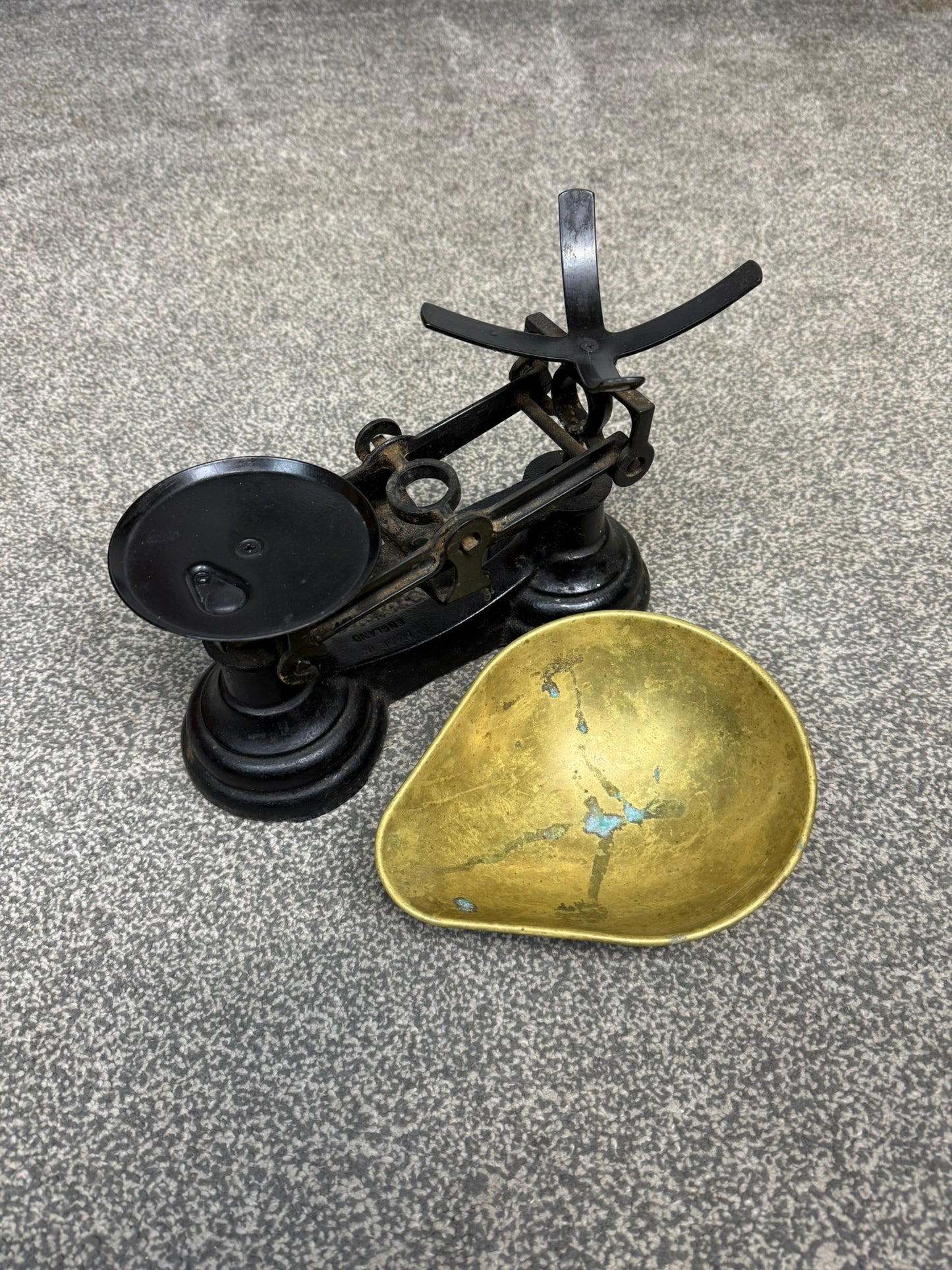 Vintage Librasco Cast Iron Weighing Scales Kitchen Rustic Farmhouse