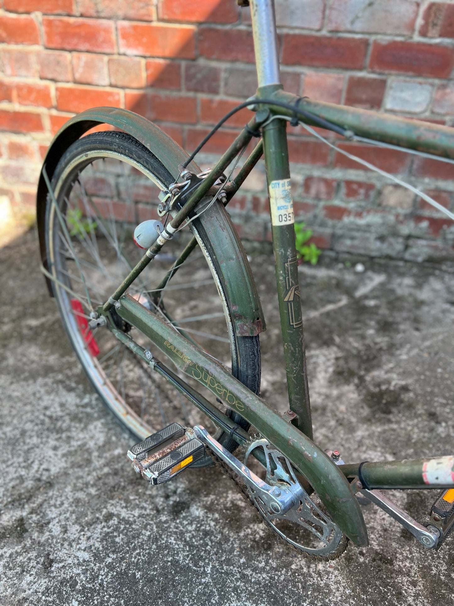 Vintage Raleigh Superbe Men's Bicycle Retro Retail Shop Decor Bike Display