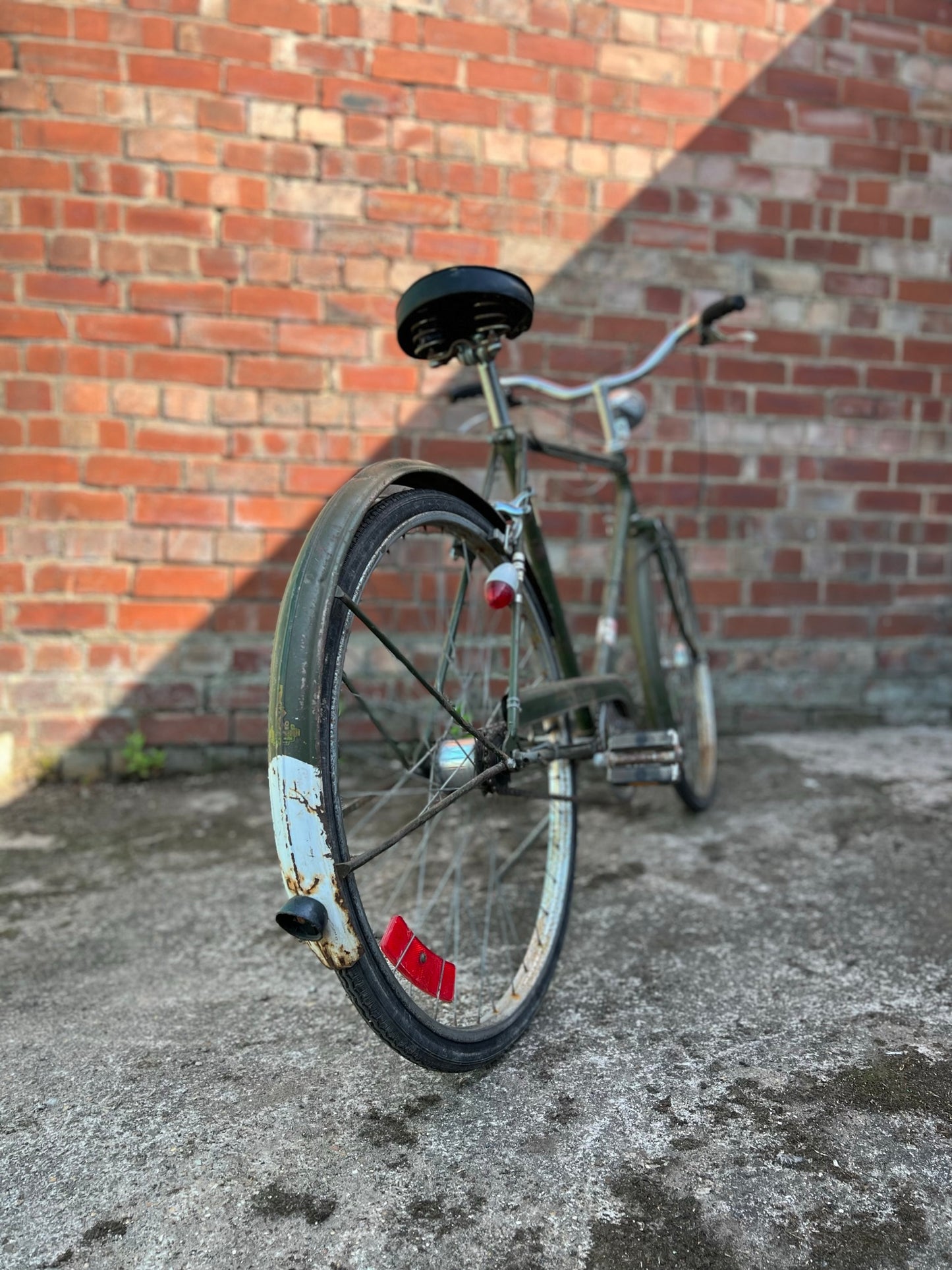 Vintage Raleigh Superbe Men's Bicycle Retro Retail Shop Decor Bike Display