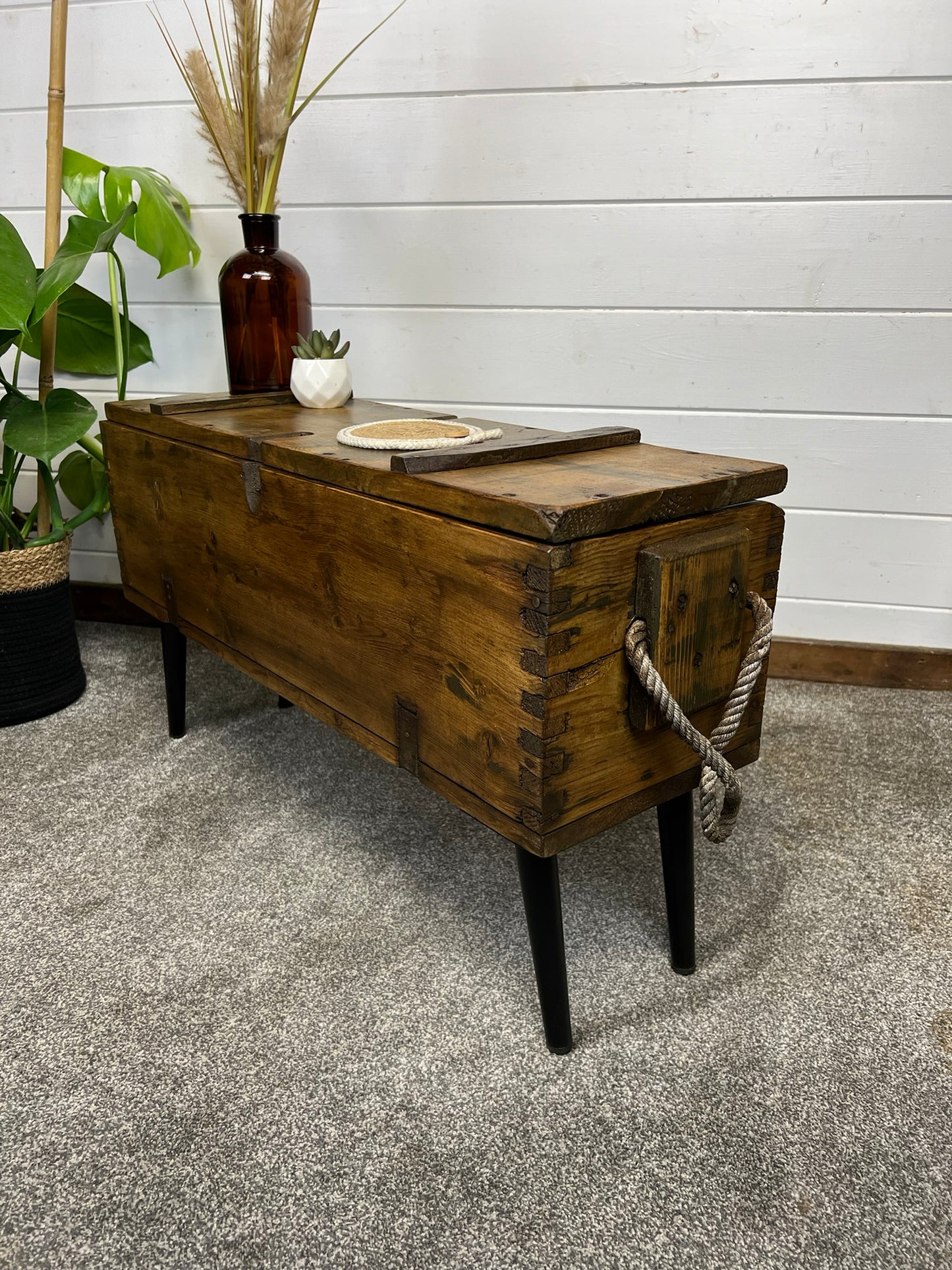 Rustic Wooden Storage Chest Table Reclaimed Vintage Ammo Box Coffee Side Table Blanket Toy Box Country Boho Decor