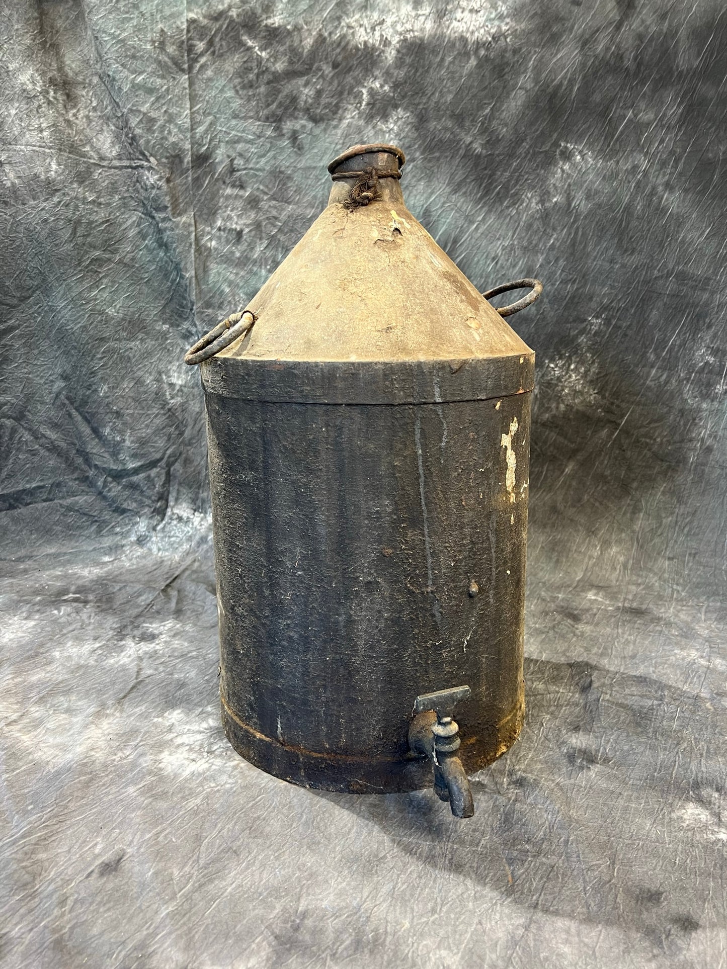 Vintage Large Metal Oil Can Rustic Industrial Garage Workshop Farmhouse Decor
