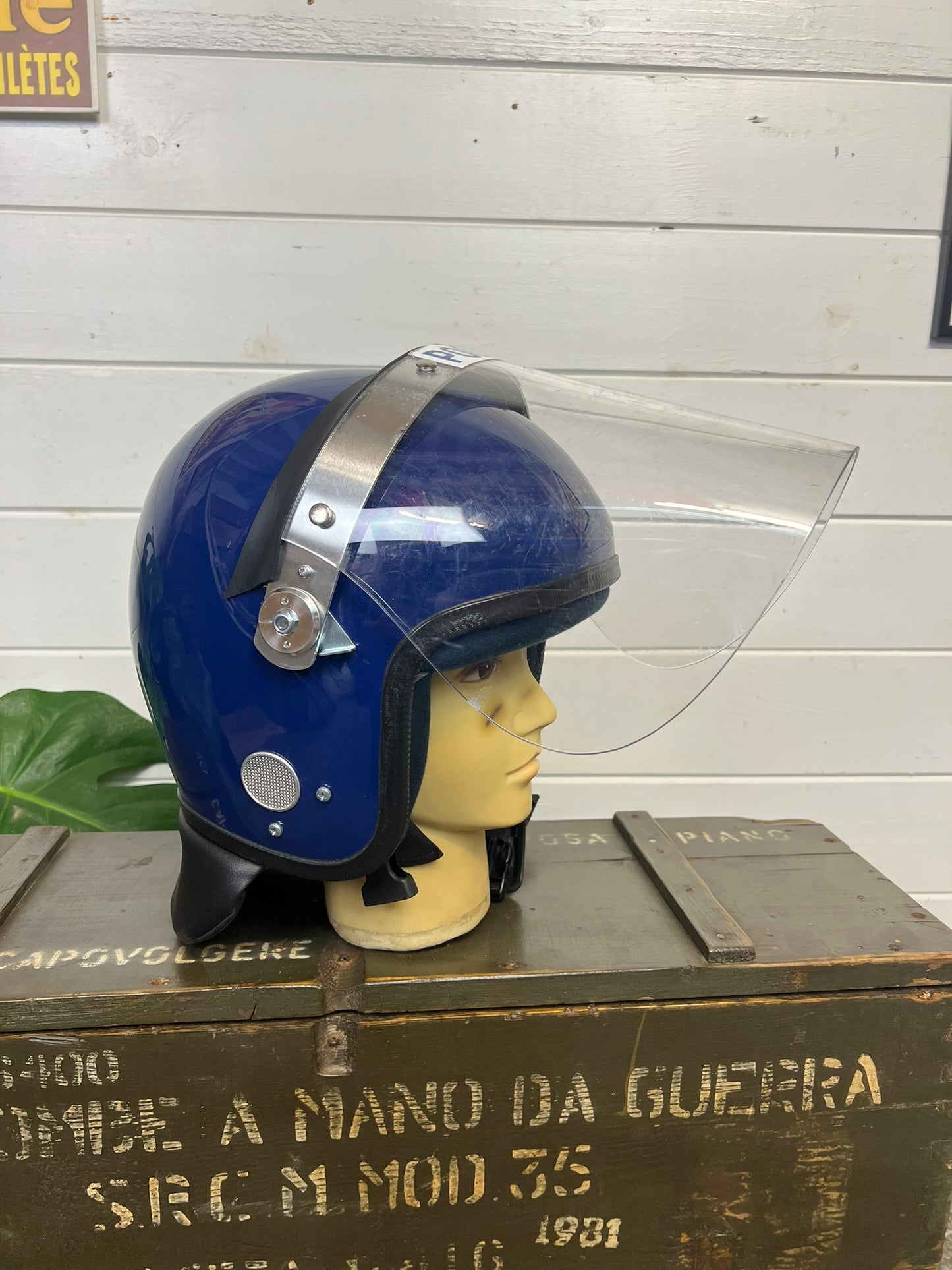 Ex Police Riot Helmet Genuine Obsolete Public Order Protection 58-59cm Security Film Prop Display