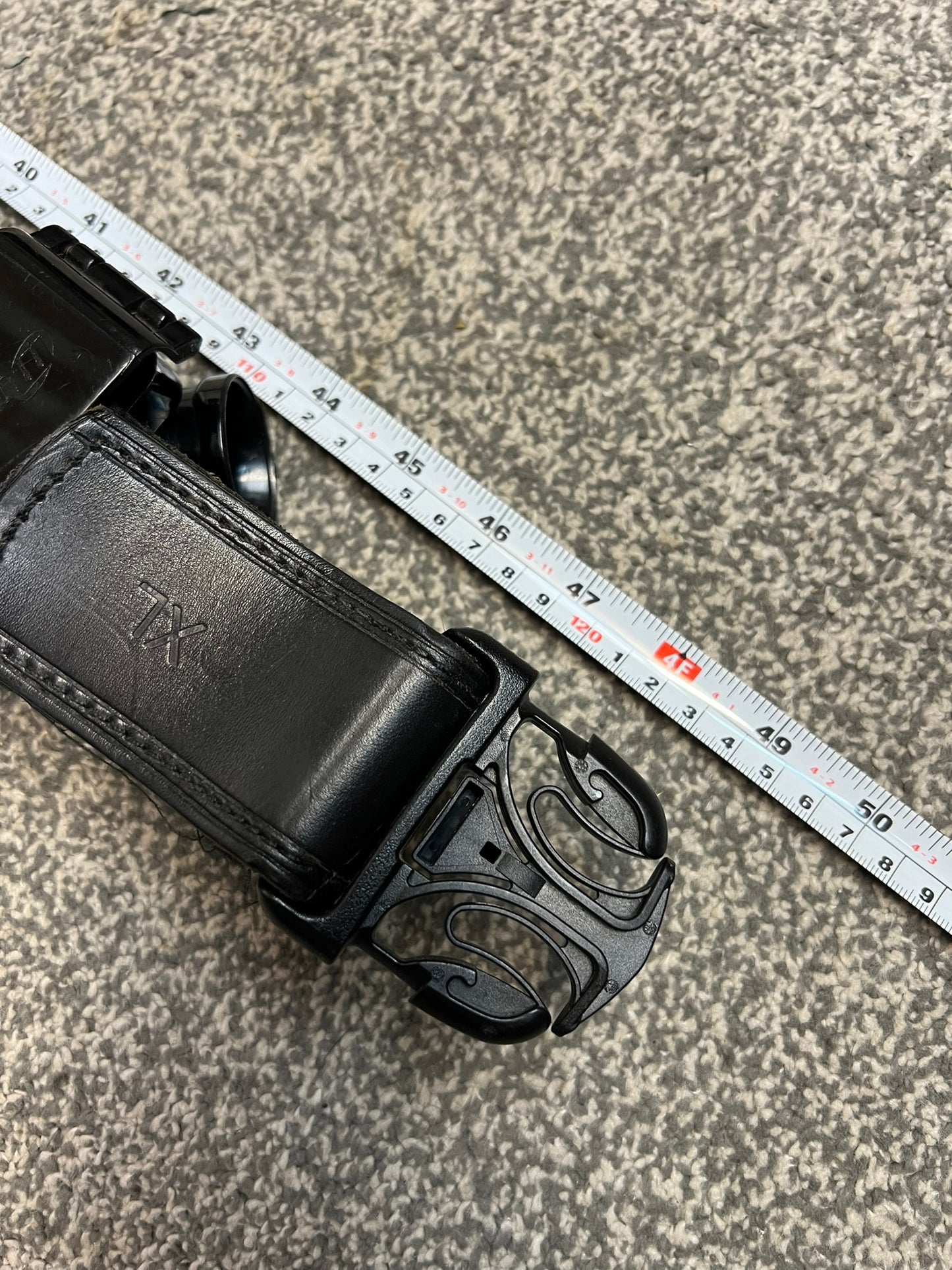 Ex Police Leather Duty Belt With Pouches XL Genuine Collectible Cosplay Film Display Security