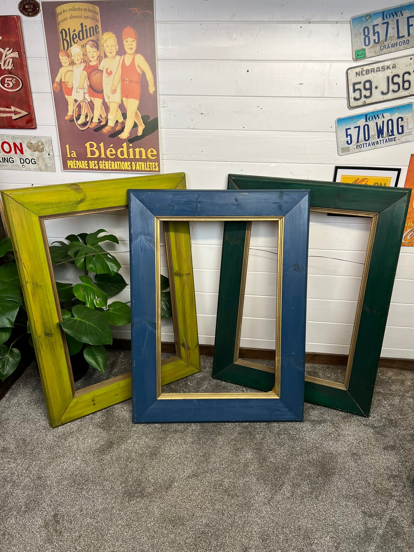 3x Large Vintage Wooden Picture Frames 77x51cm Vintage Retro Deco Colours
