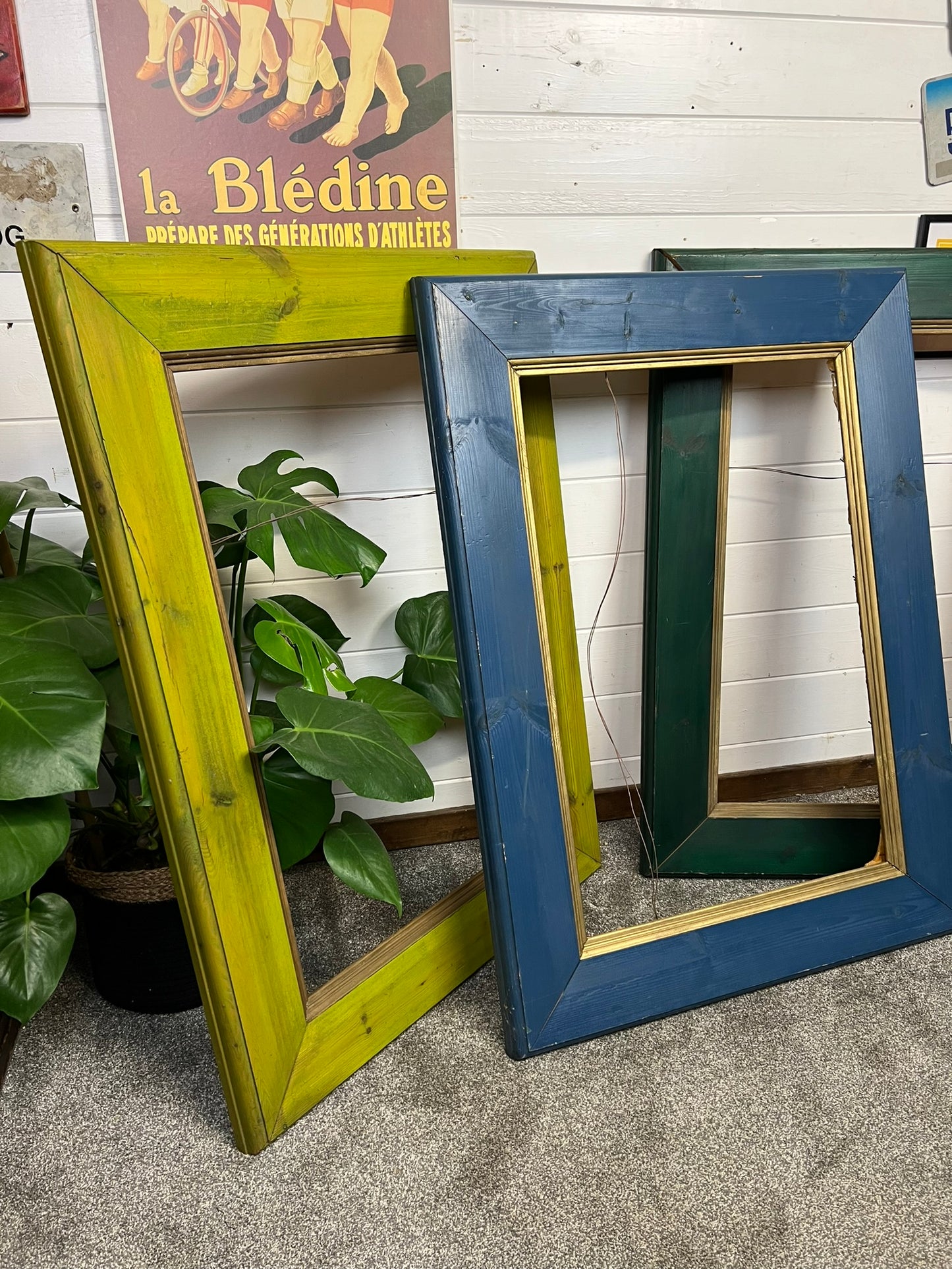 3x Large Vintage Wooden Picture Frames 77x51cm Vintage Retro Deco Colours