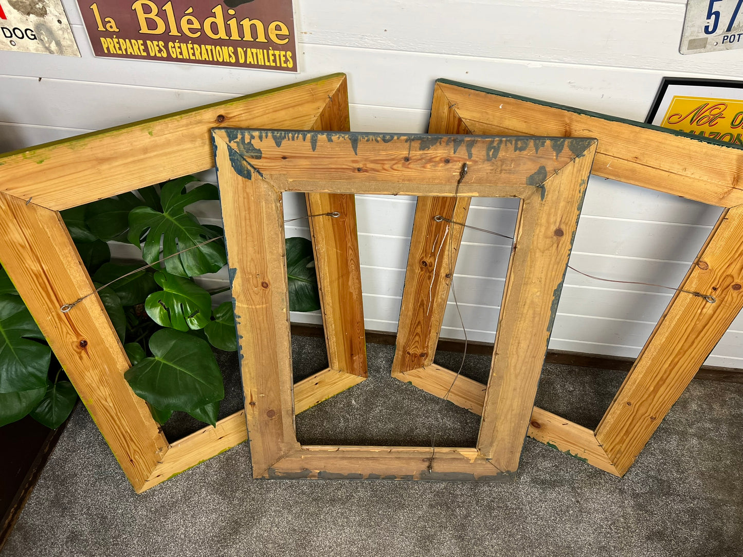 3x Large Vintage Wooden Picture Frames 77x51cm Vintage Retro Deco Colours