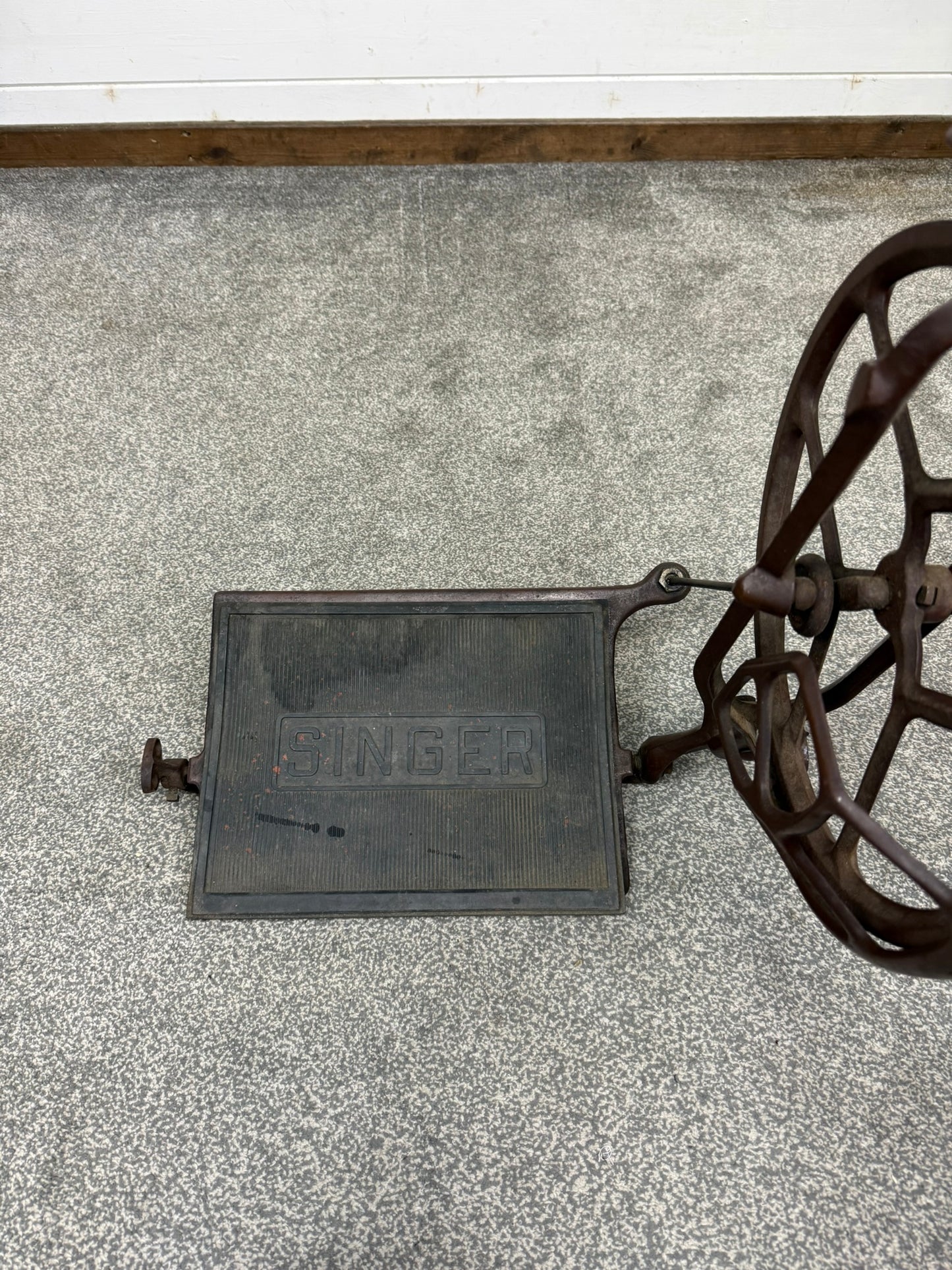 Vintage Singer Treadle Base & Pedal with Original Foot Plate