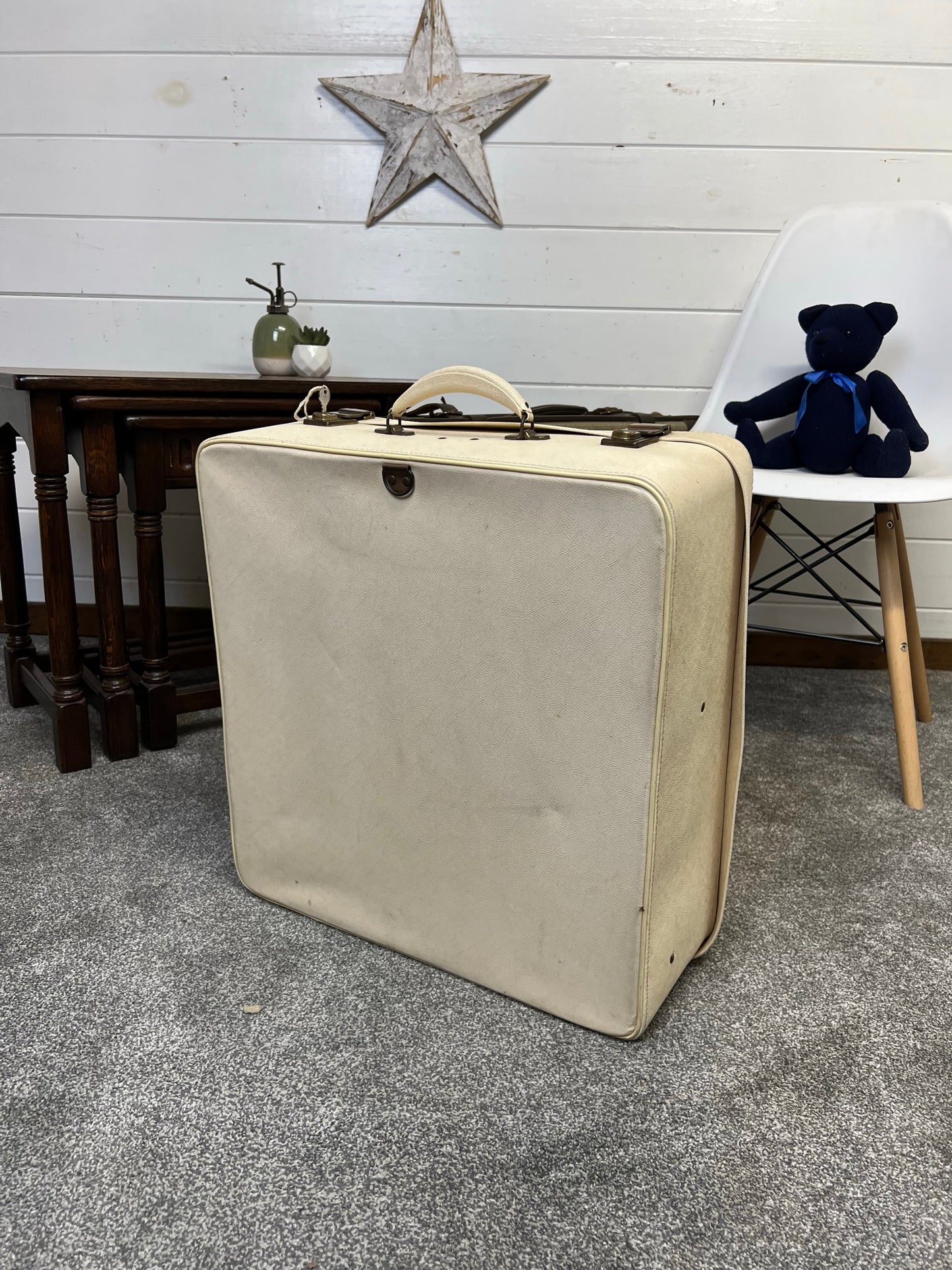 Vintage Gastin Vanity Case Suitcase With Key Retro 60's 70's Travel Case Decor Display