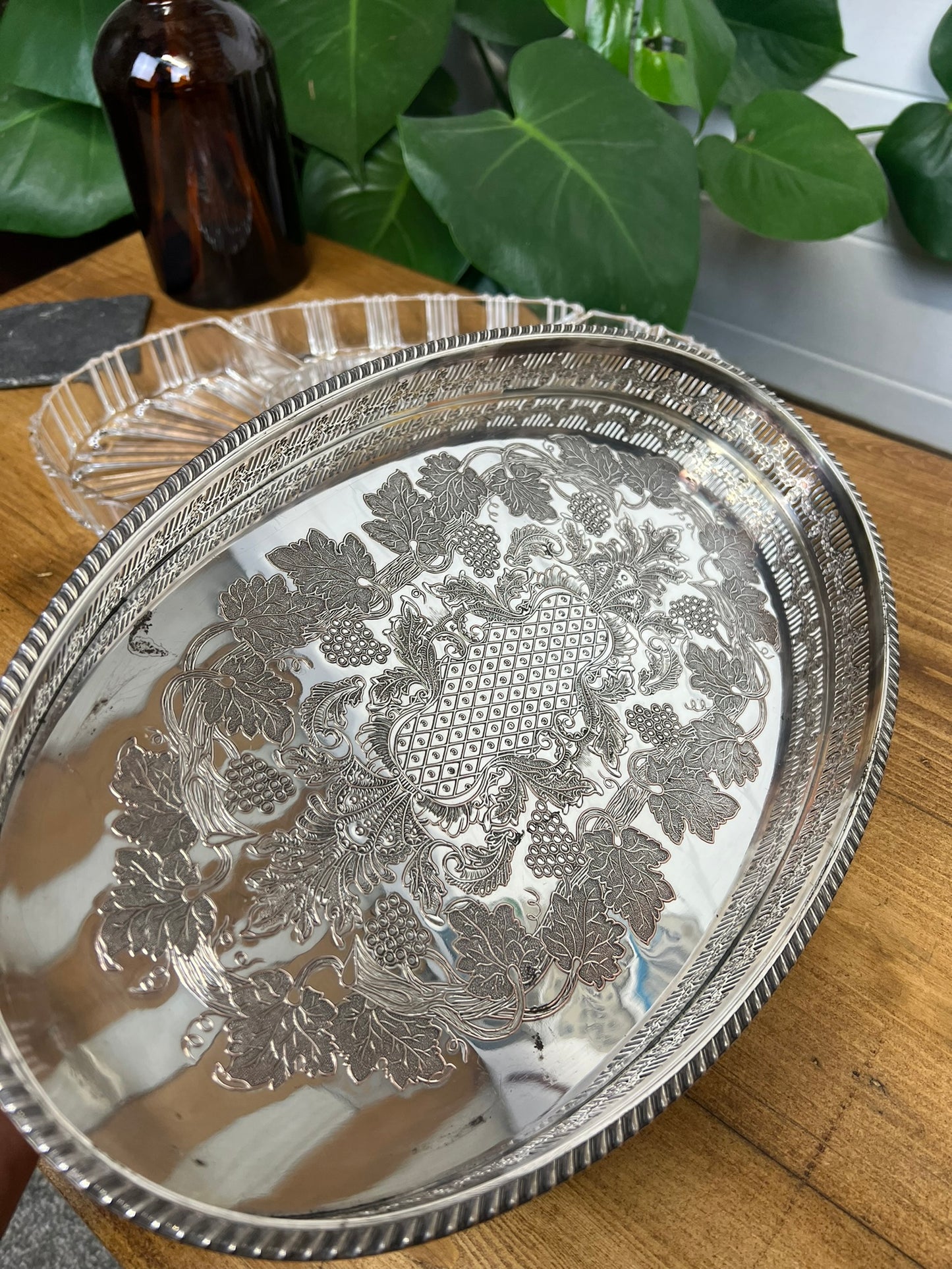 Vintage Viners Of Sheffield Silver Plated Oval Tray With Crystal Glass Serving Dishes