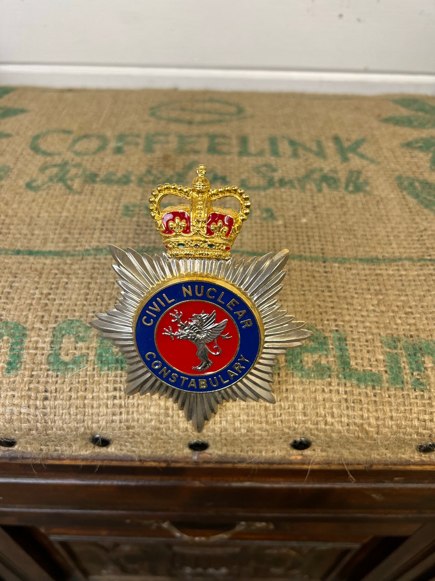 Civil Nuclear Constabulary Obsolete Enamel Bobby Helmet Badge Plate Queens Crown