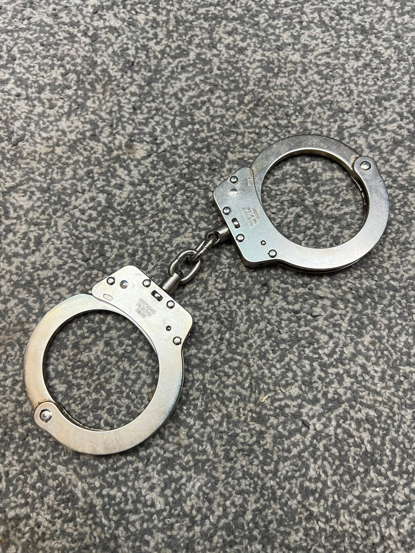 Ex Police Hiatt Chain Link Handcuffs G2