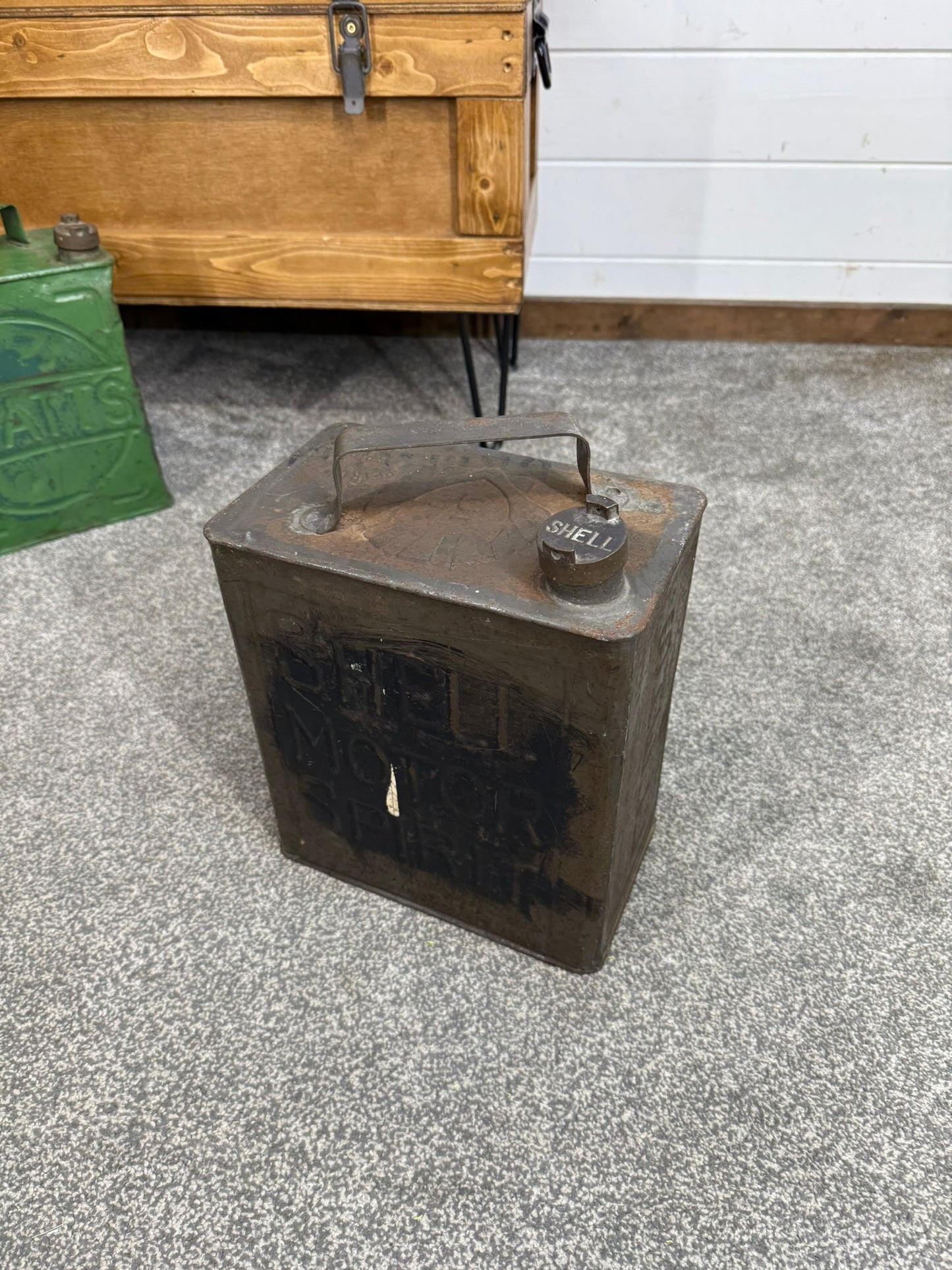 Vintage Shell Motor Spirit Petrol Can with Shell Brass Cap Dated 1949
