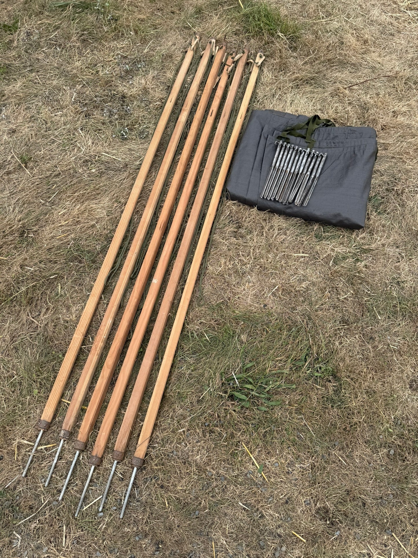 Ex Army HUGE 14m Windbreak Privacy Screen Wooden Poles Military Wind Break