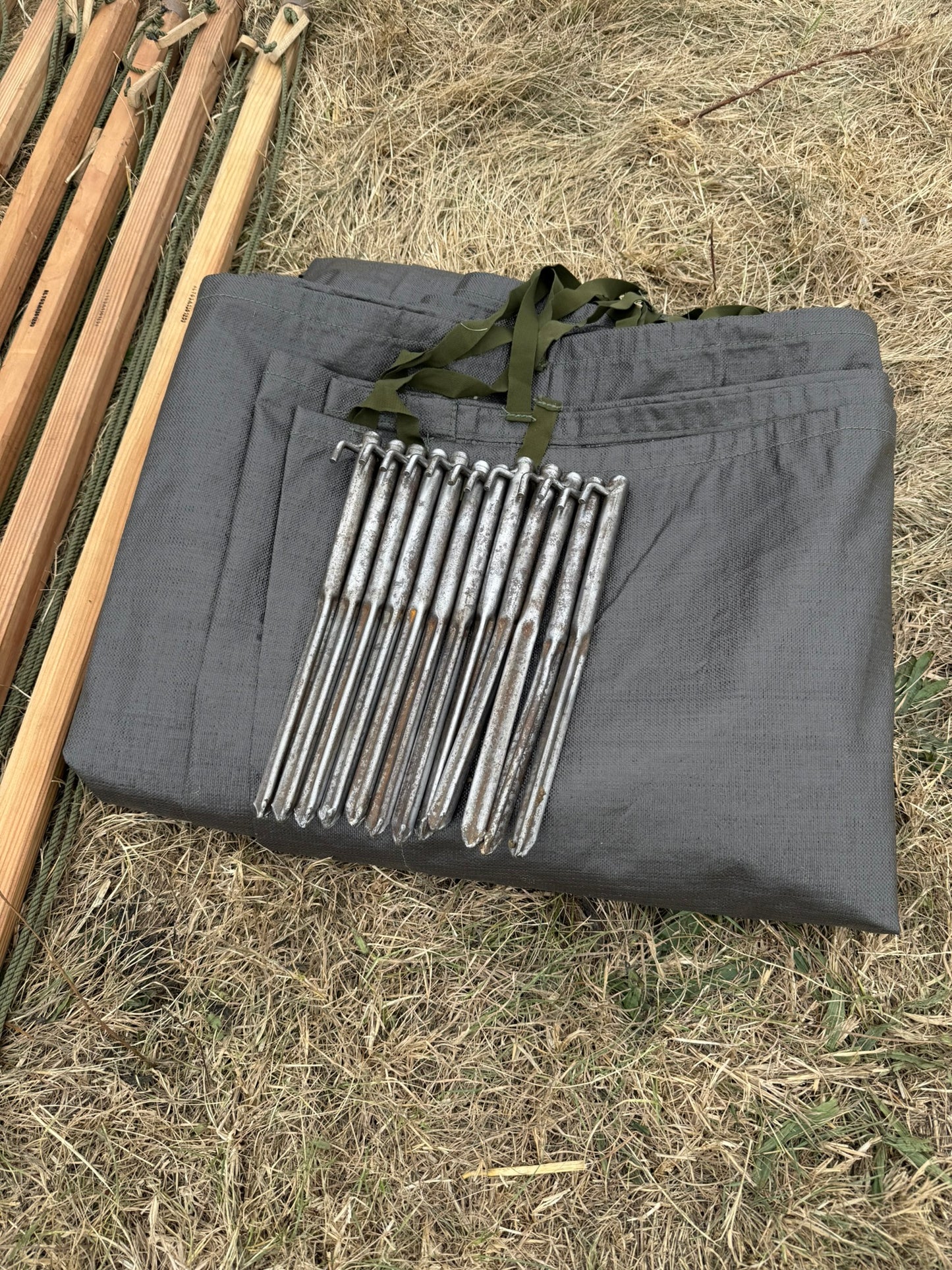 Ex Army HUGE 14m Windbreak Privacy Screen Wooden Poles Military Wind Break