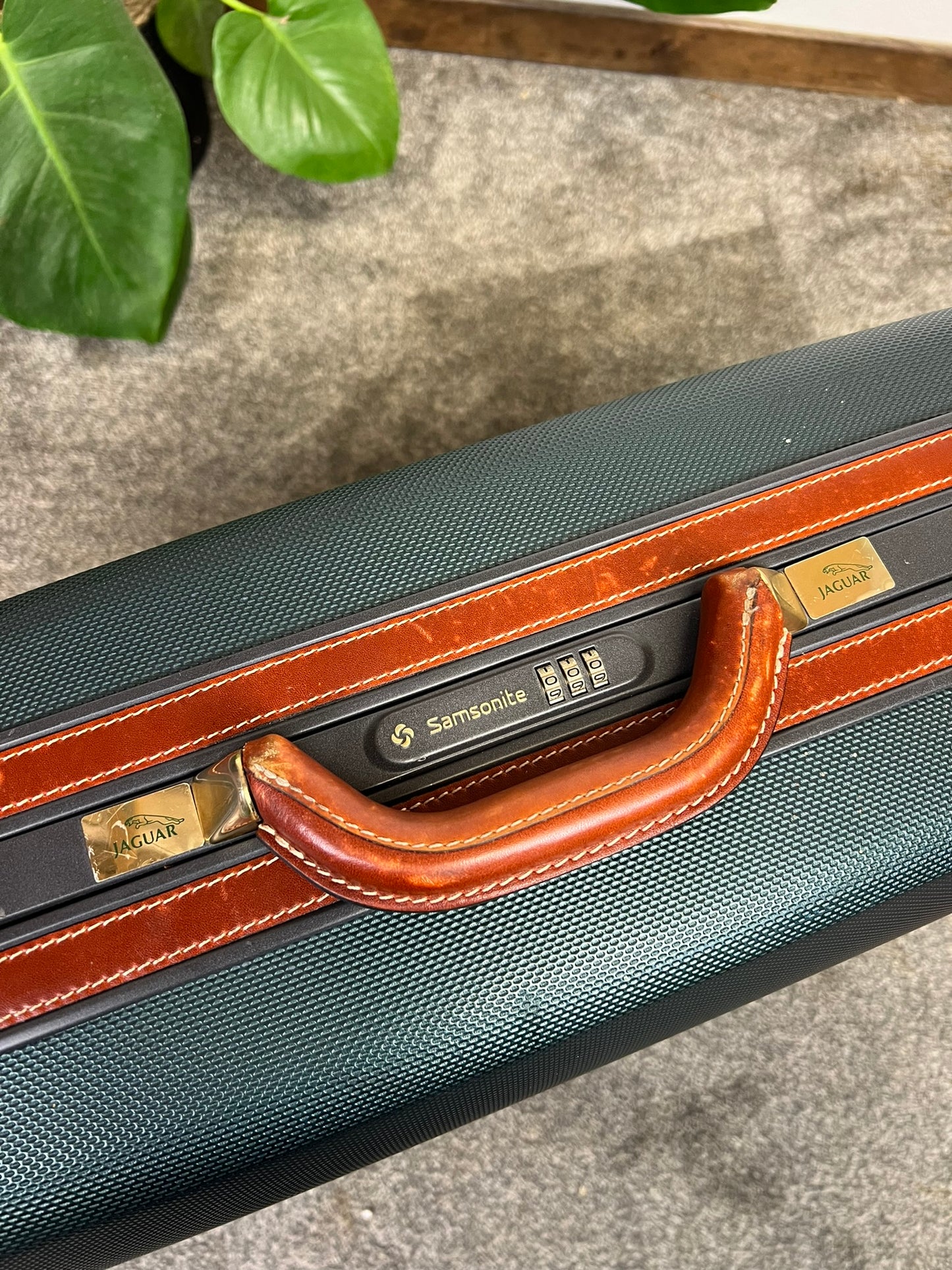 Samsonite Suitcase Limited Edition Jaguar Hard Shell Luxury Luggage Case
