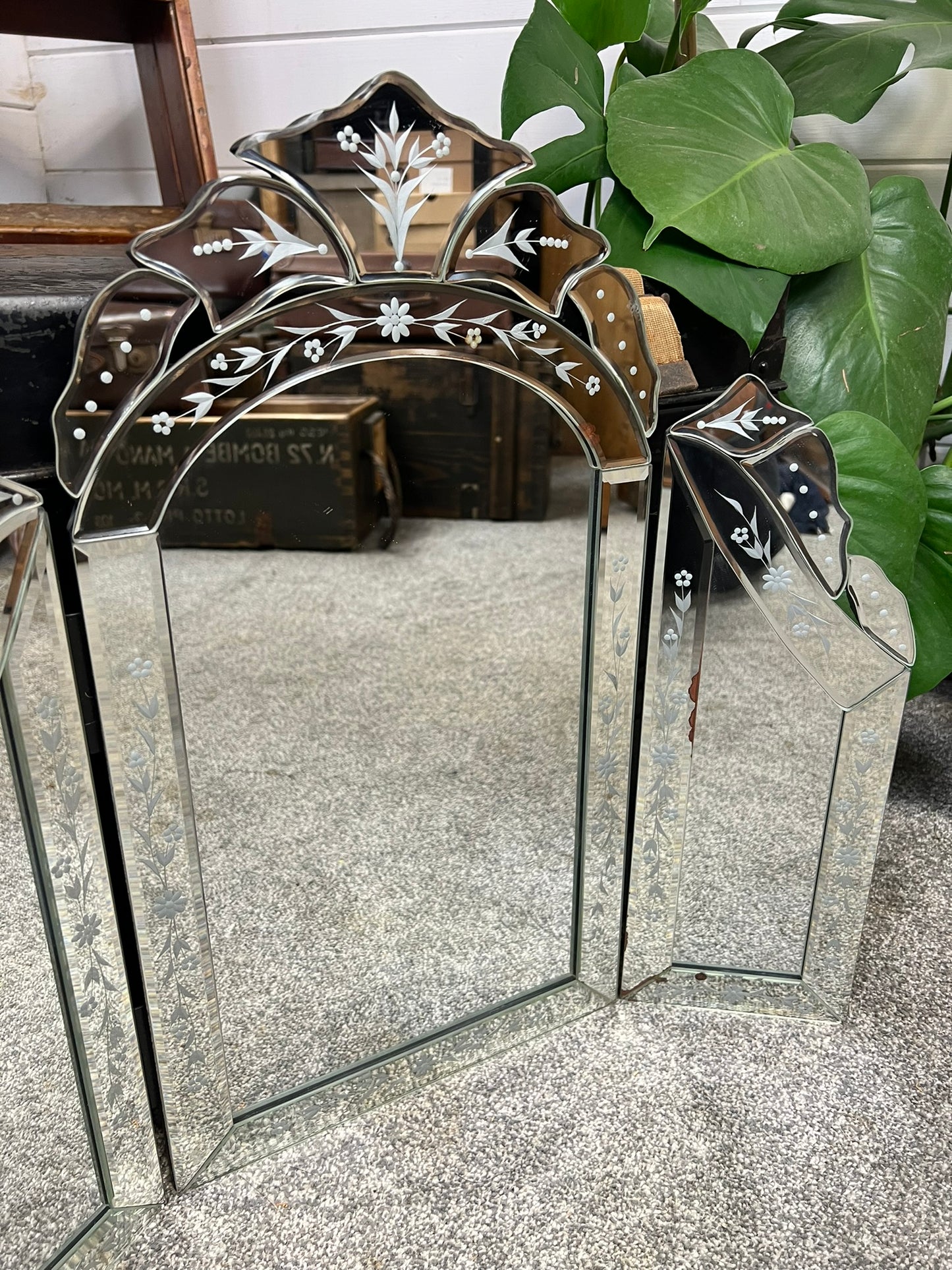 Venetian Style 3 Fold Dressing Table Mirror Vanity Mirror Art Deco Home Decor