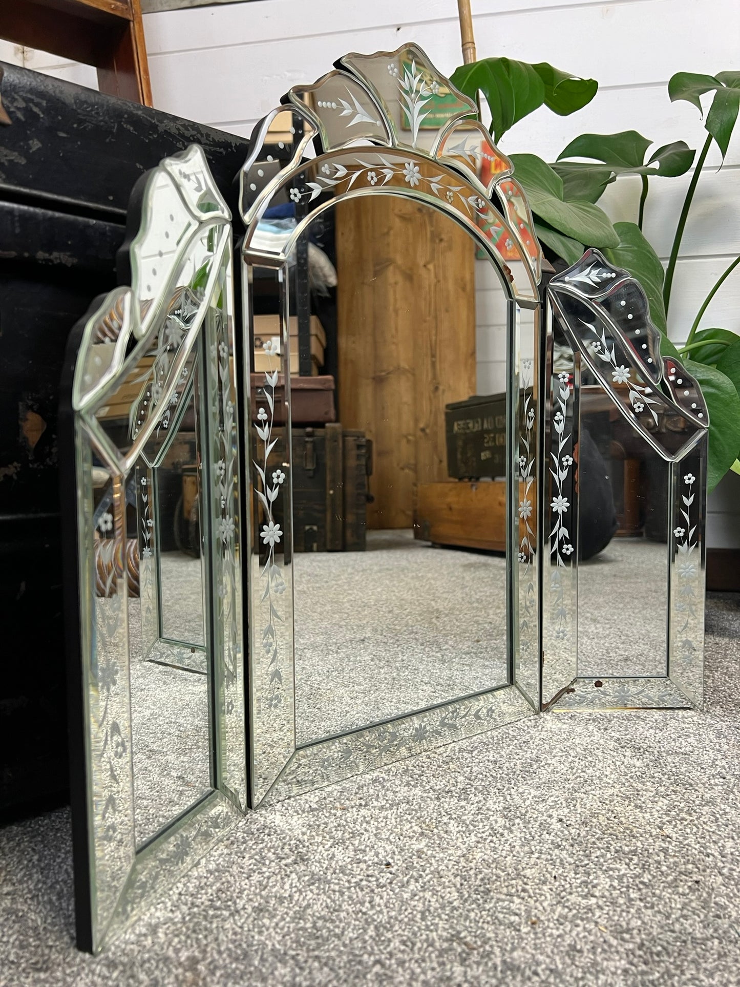 Venetian Style 3 Fold Dressing Table Mirror Vanity Mirror Art Deco Home Decor