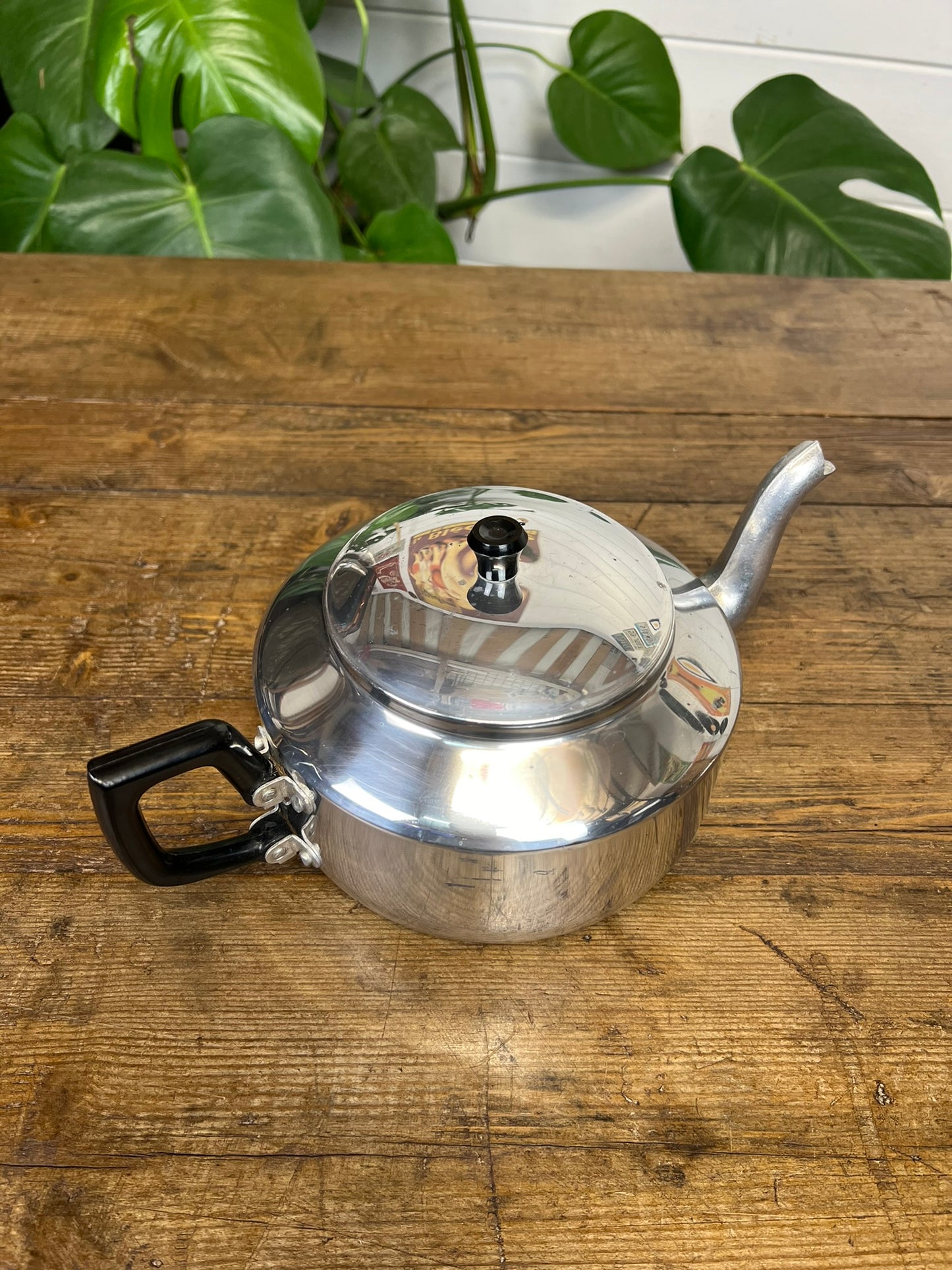 Vintage Stainless Steel Tea Pot Bakelite Handle 1970's 80's Mid Century Art Deco Retro Kitchen