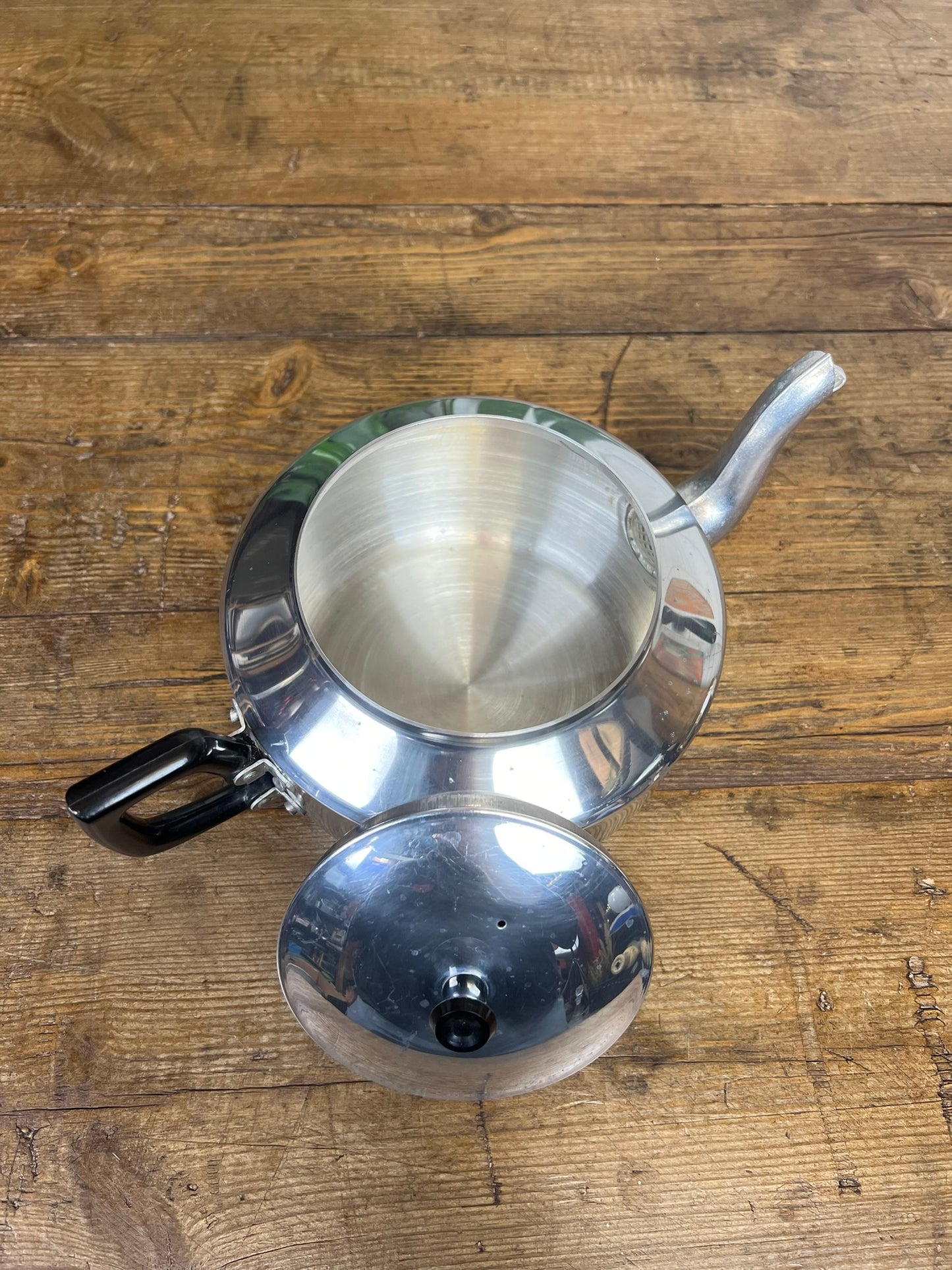 Vintage Stainless Steel Tea Pot Bakelite Handle 1970's 80's Mid Century Art Deco Retro Kitchen