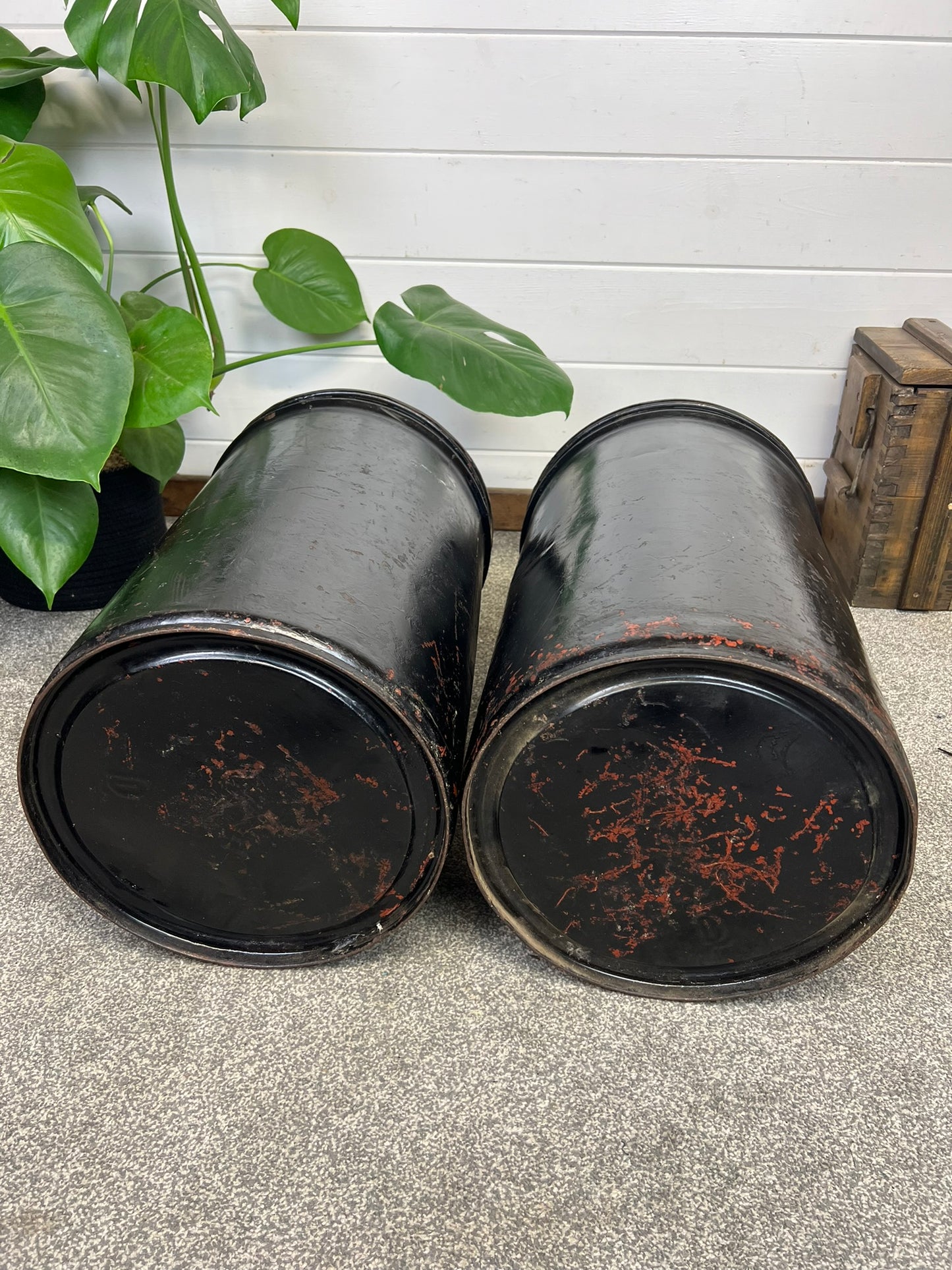 2x Small Metal Drums With Lids Vintage Display Storage Upcycle Stools Industrial Decor