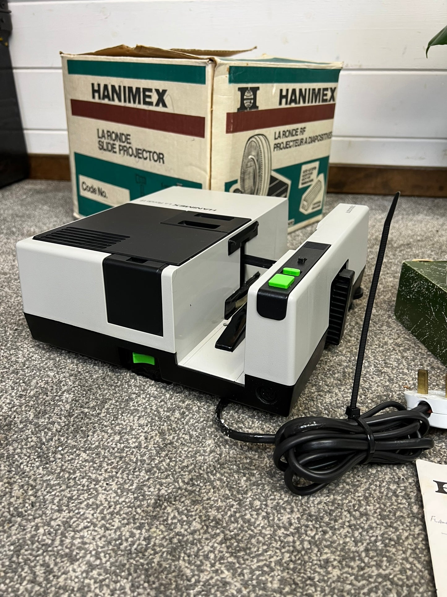 Vintage Hanimex La Ronde RF Slide Projector With Carousel & Box 50's Retro Decor