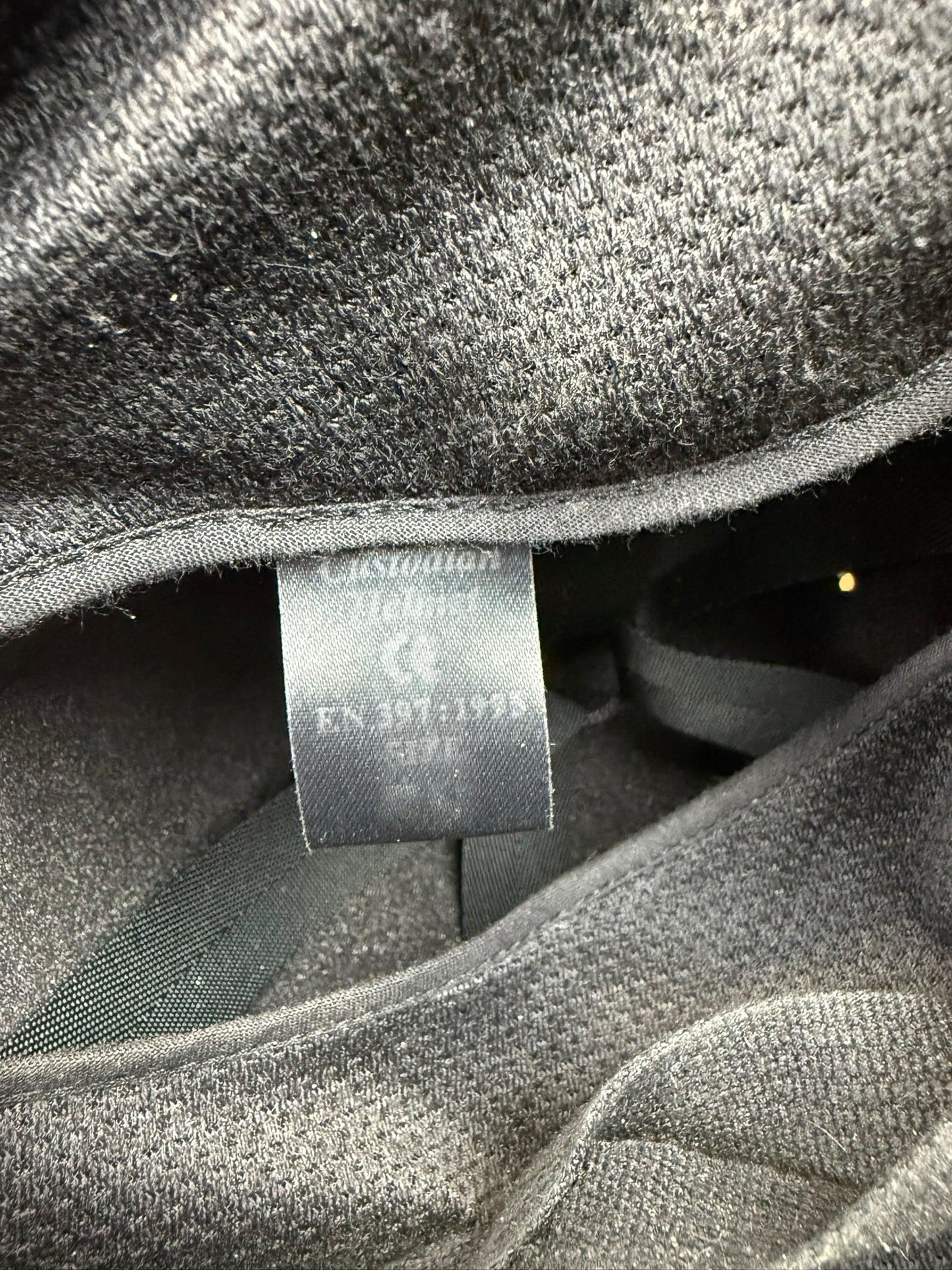 British Police Rose Top Bobby Helmet With Dyfed Powys Heddlu Police Badge