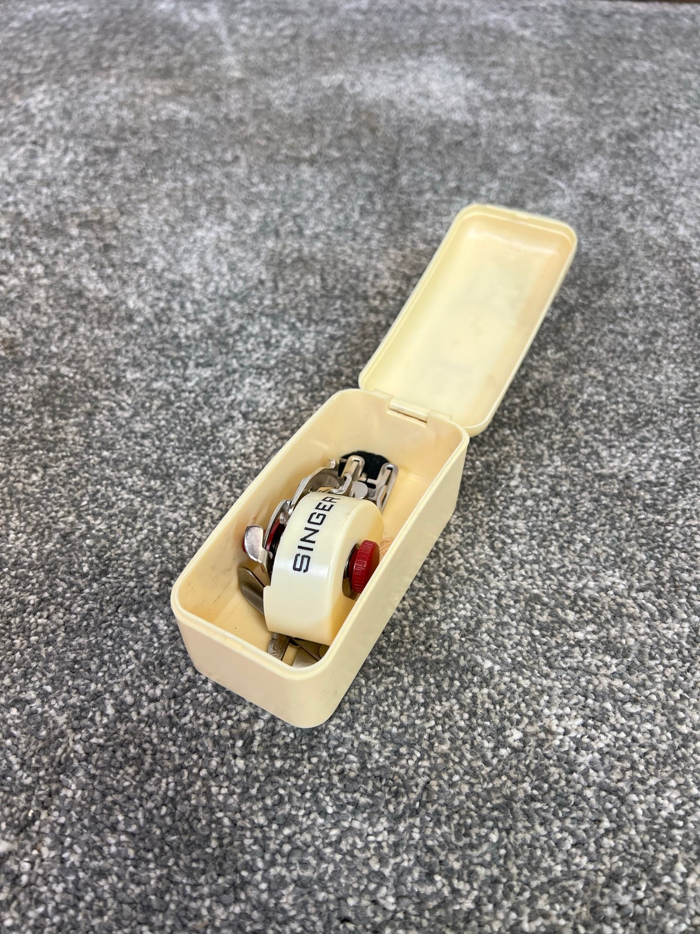 Singer Swiss Zig Zag Attachment 160991 In Case