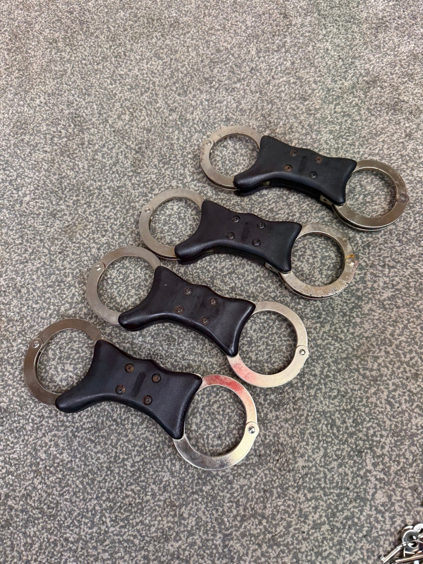 Ex Police Handcuffs Genuine Quik-Kuf Cuffs With Key Security Collectible Memorabilia Restraint