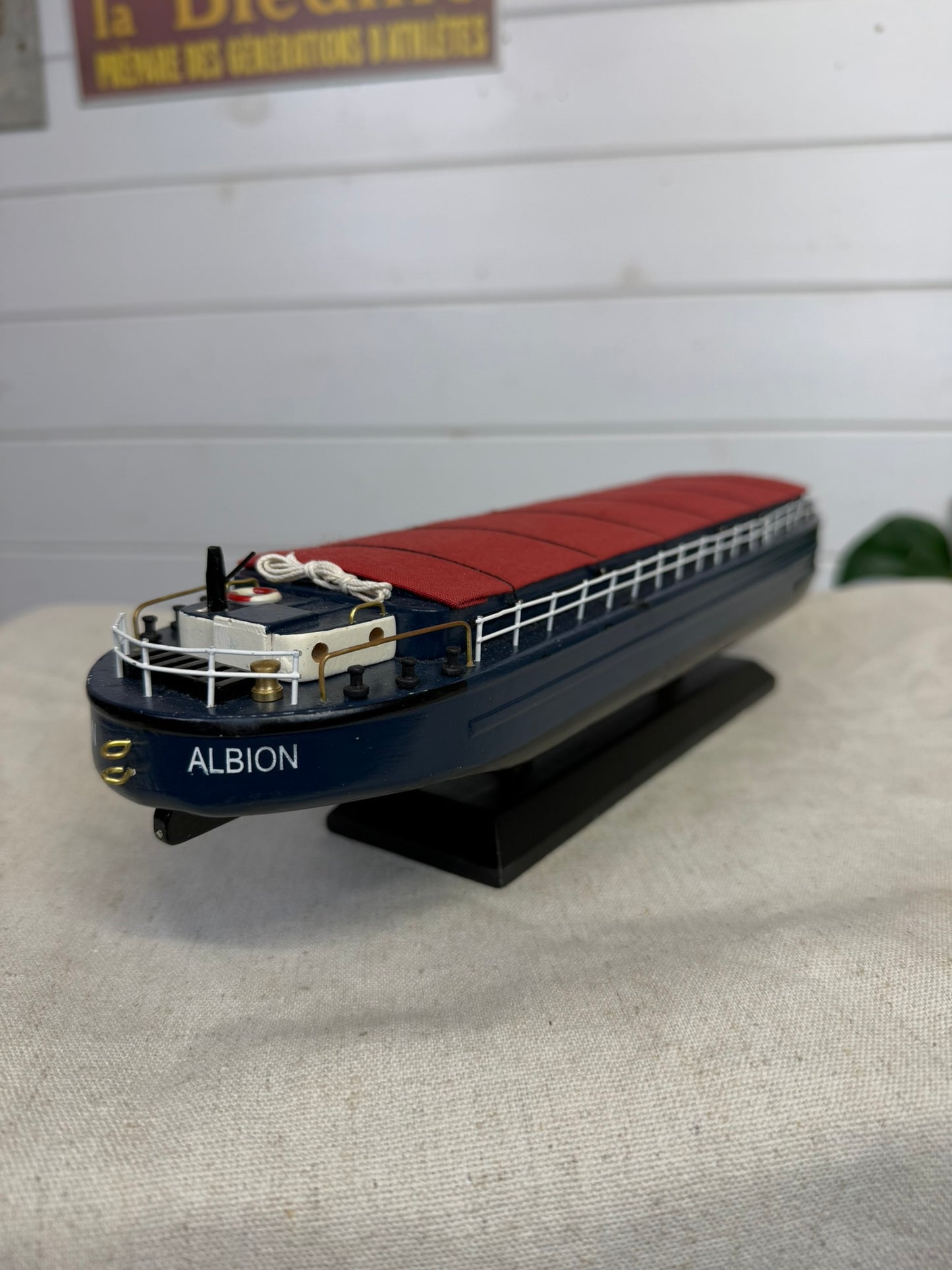 Vintage Albion Model Canal River Barge Wherry Display Model Boat Decor