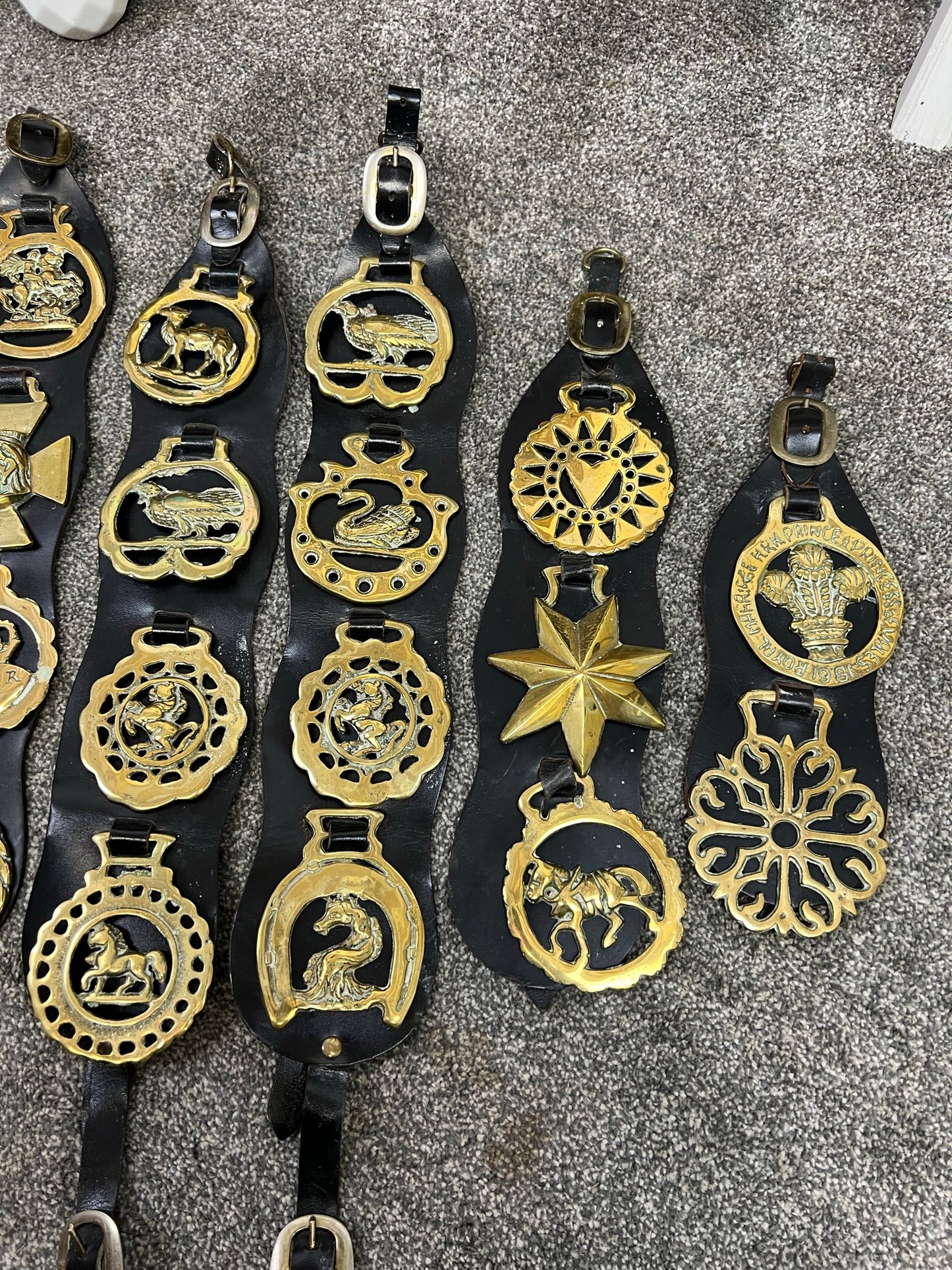 Vintage Horse Brass On Leather Straps Job Lot Bundle x21 Rustic Farmhouse Decor