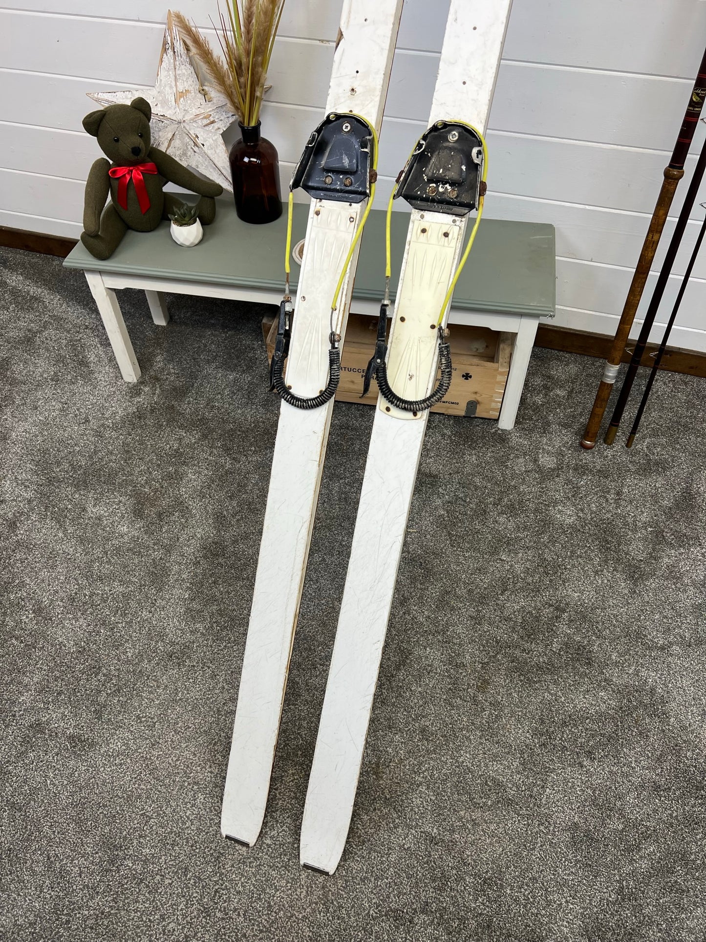 Vintage Ex Army Skis Rustic Christmas Decoration Grotto Ski Wedding Chalet Decor Prop