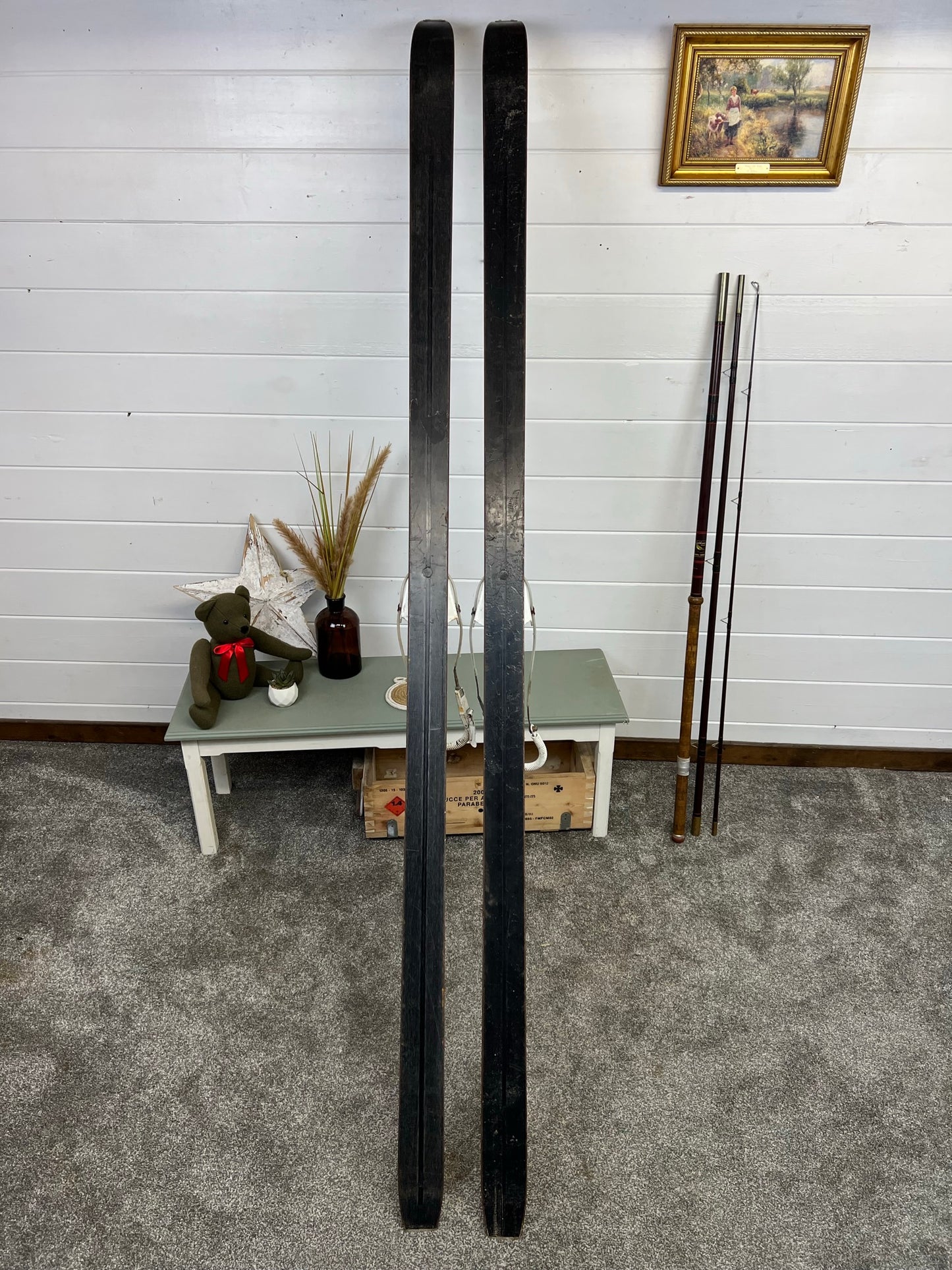 Vintage White Skis Rustic Winter Decor Home Retail Display Wall Decoration