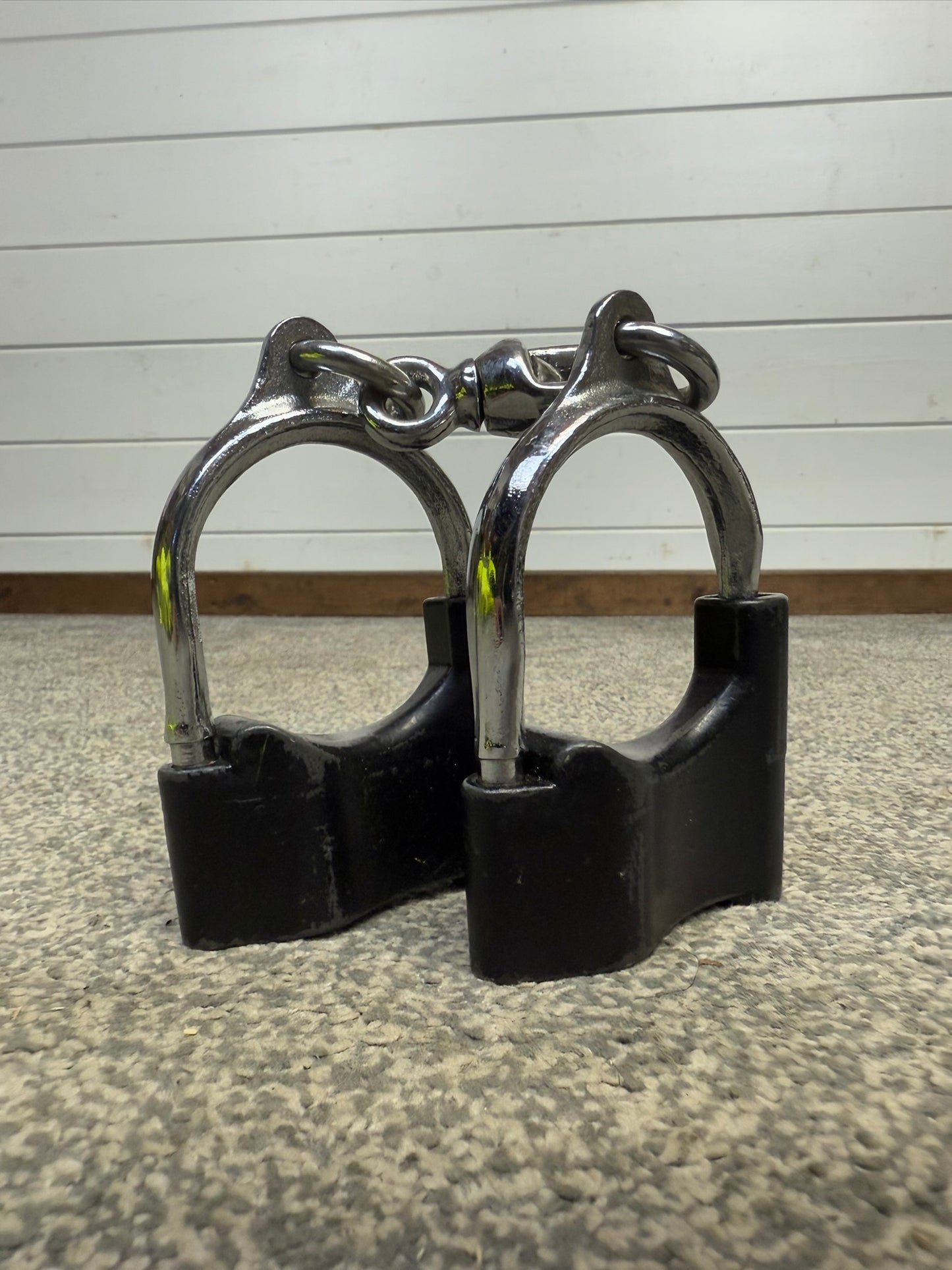 Chubb Prisoner Escort Handcuffs 1K52 Vintage Cuffs