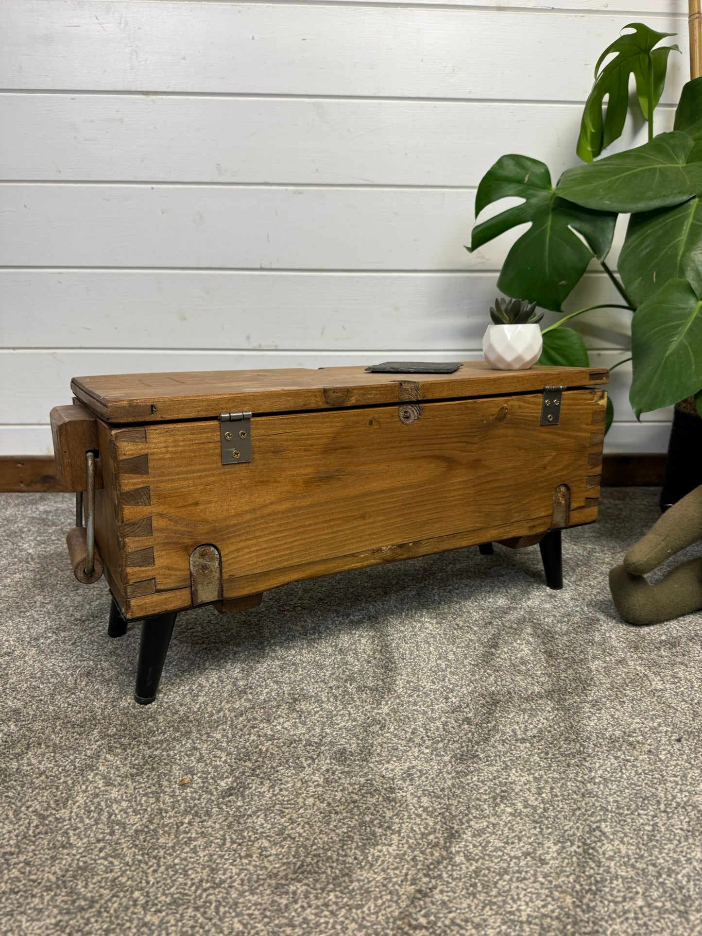 Vintage Rustic Wooden Box Side Table Storage Reclaimed Chest Cottage Farmhouse Coffee Table
