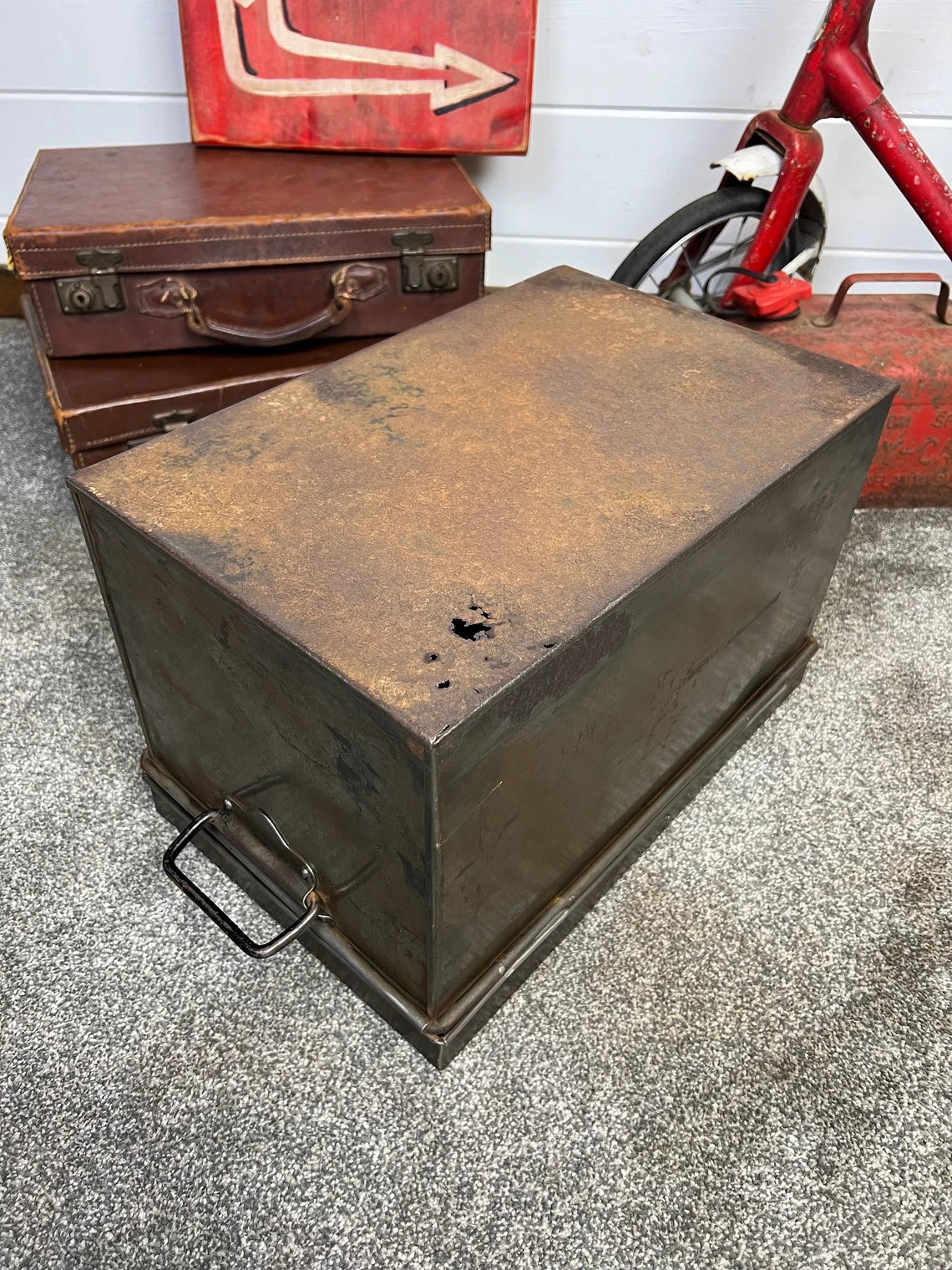 Vintage Metal Deeds Box Storage Tin Rustic Shabby Chic Decor Vintage Steampunk Display