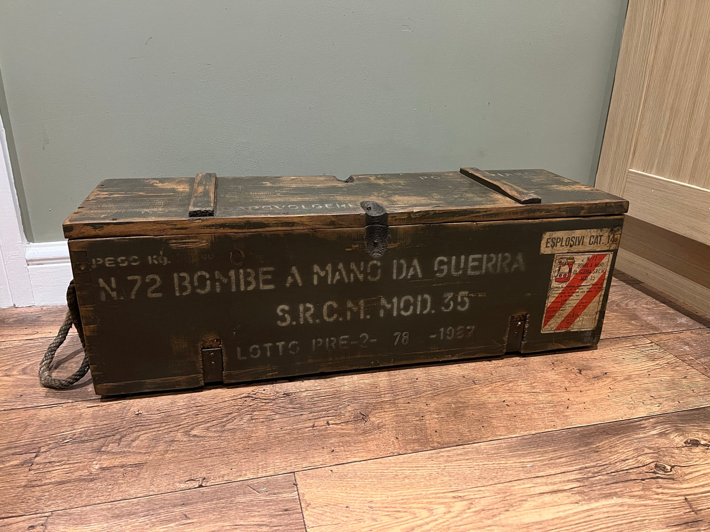 Vintage Rustic Storage Chest Ammo Box Wooden Industrial Trunk Home Coffee Table