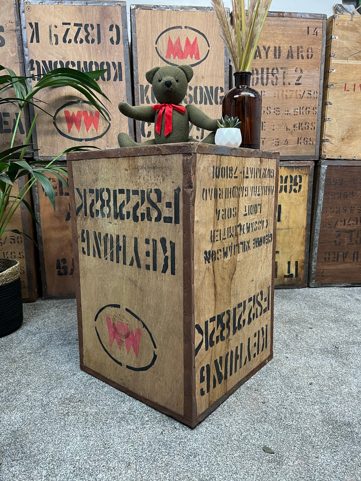 Vintage Wooden Tea Crate Side Table Chest Rustic Coffee Table Bedside Farmhouse