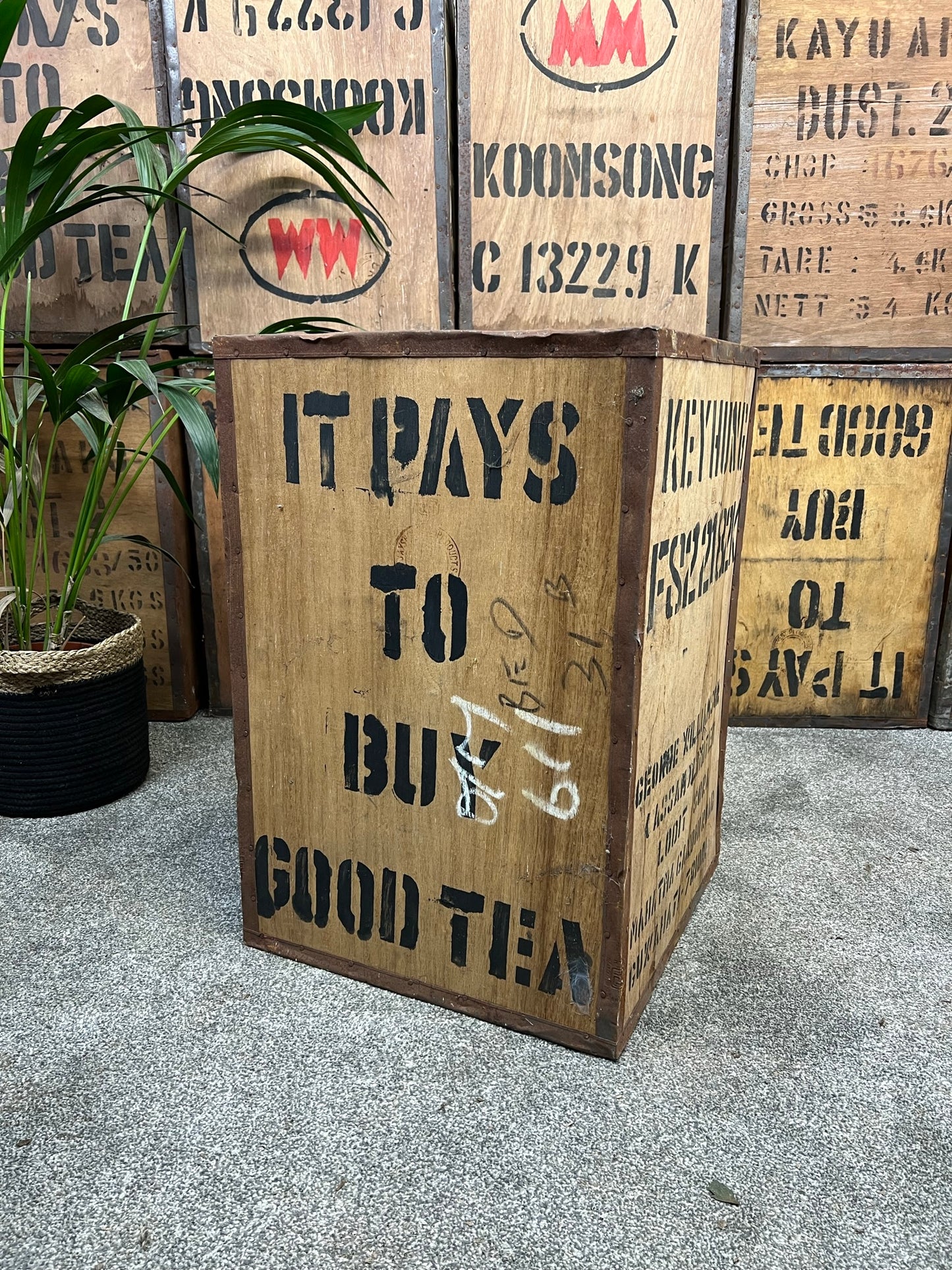 Vintage Wooden Tea Crate Side Table Chest Rustic Coffee Table Bedside Farmhouse
