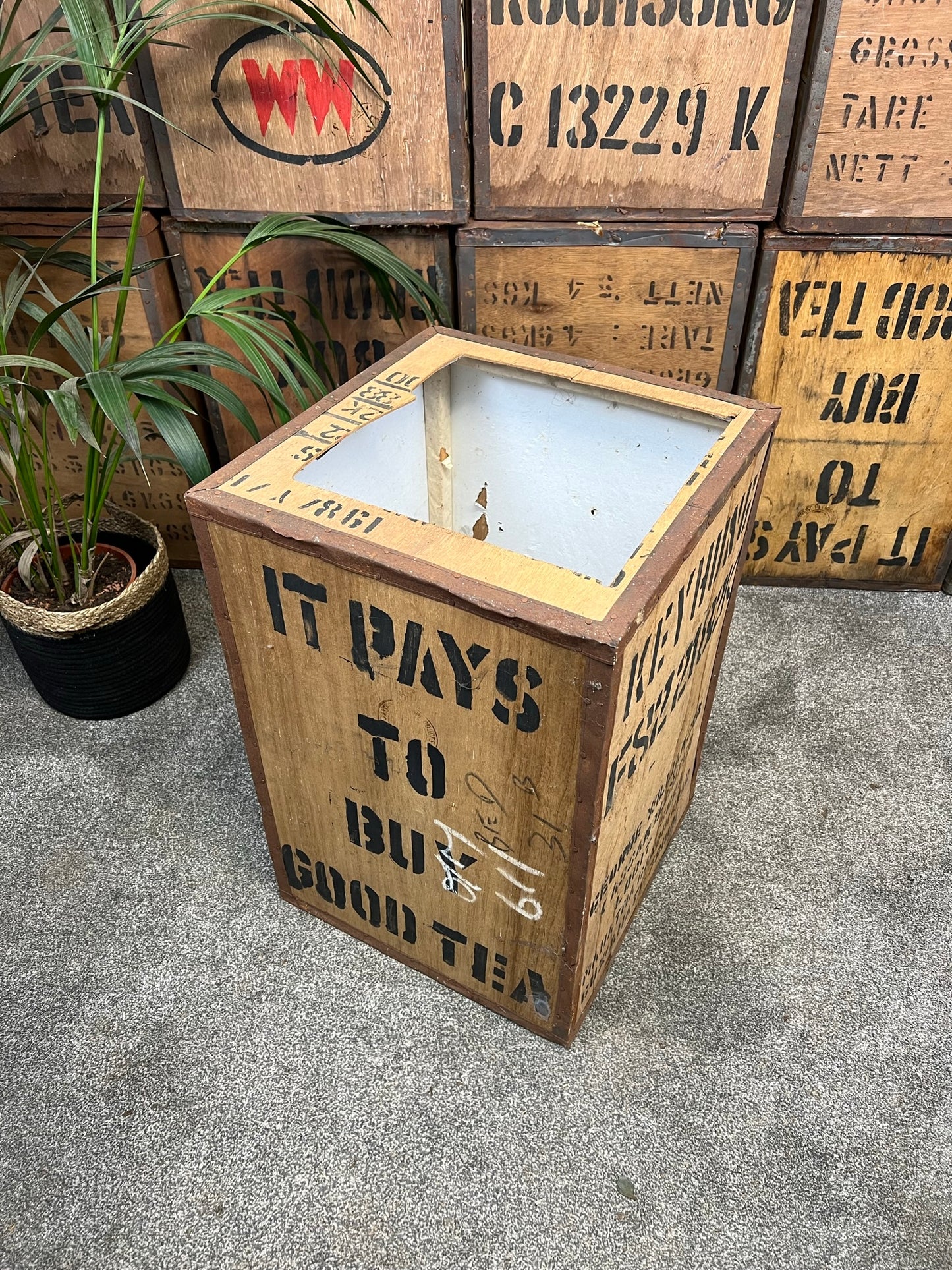 Vintage Wooden Tea Crate Side Table Chest Rustic Coffee Table Bedside Farmhouse