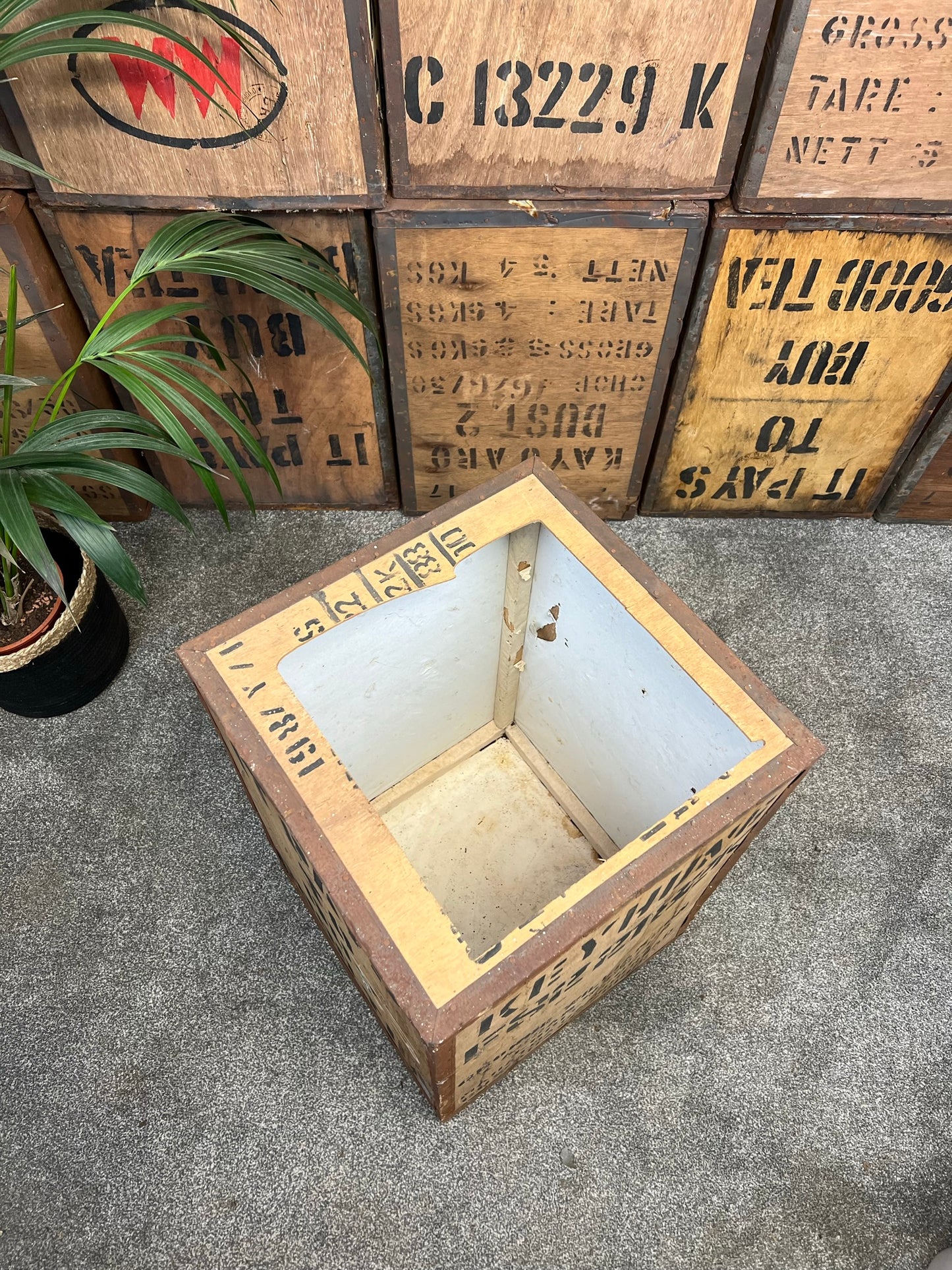 Vintage Wooden Tea Crate Side Table Chest Rustic Coffee Table Bedside Farmhouse
