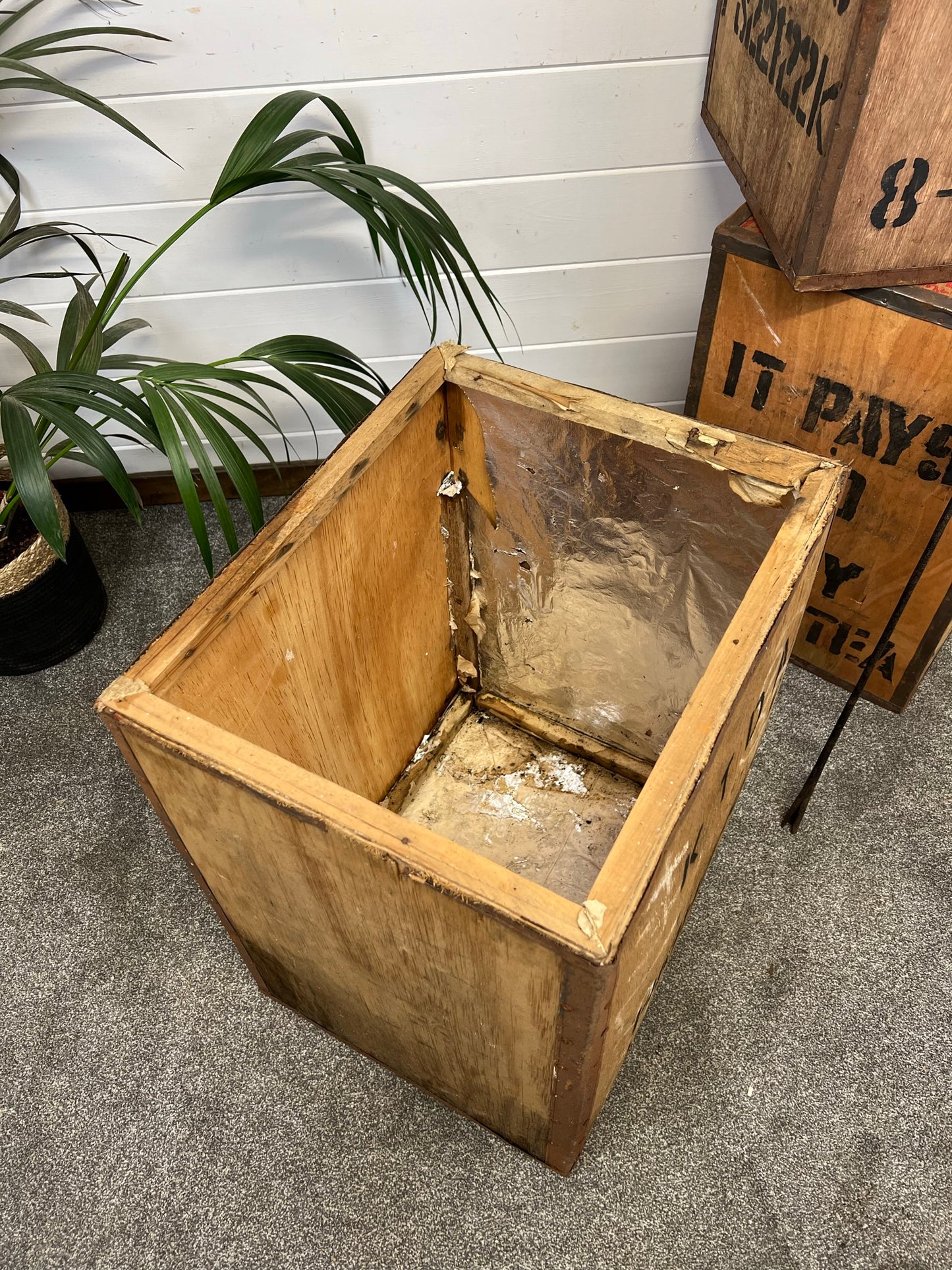 Vintage Tea Crate Wooden Chest Bedroom Table Coffee Shop Bar Prop Decor Farmhouse Side Table