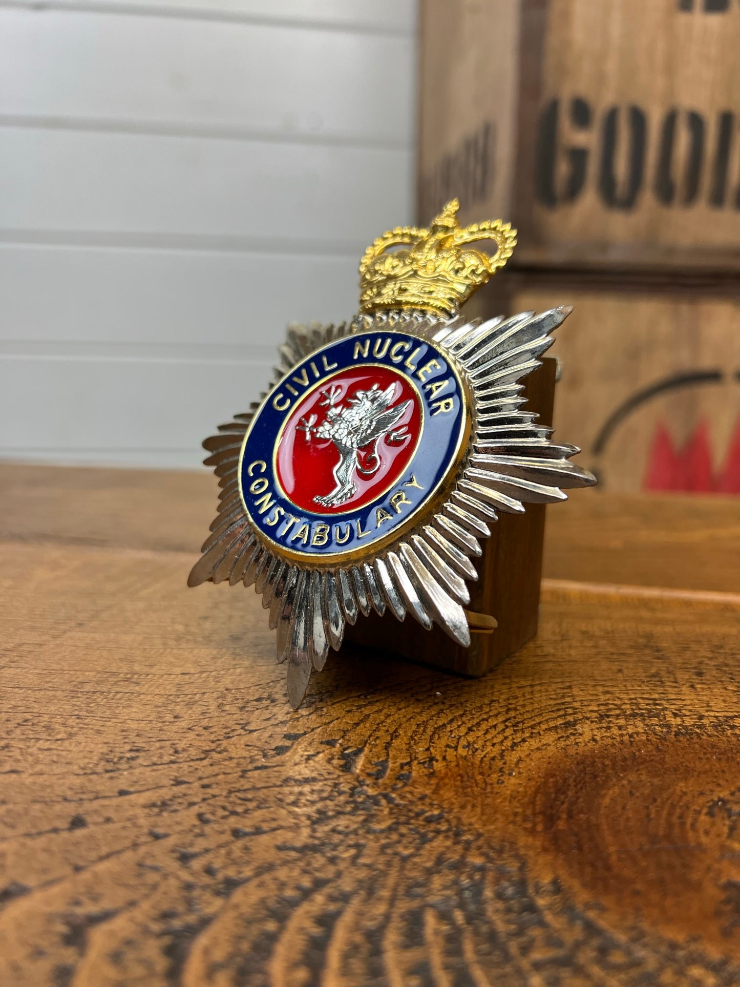 Civil Nuclear Constabulary Enamel Helmet Badge Plate Gold Queens Crown Display Prop