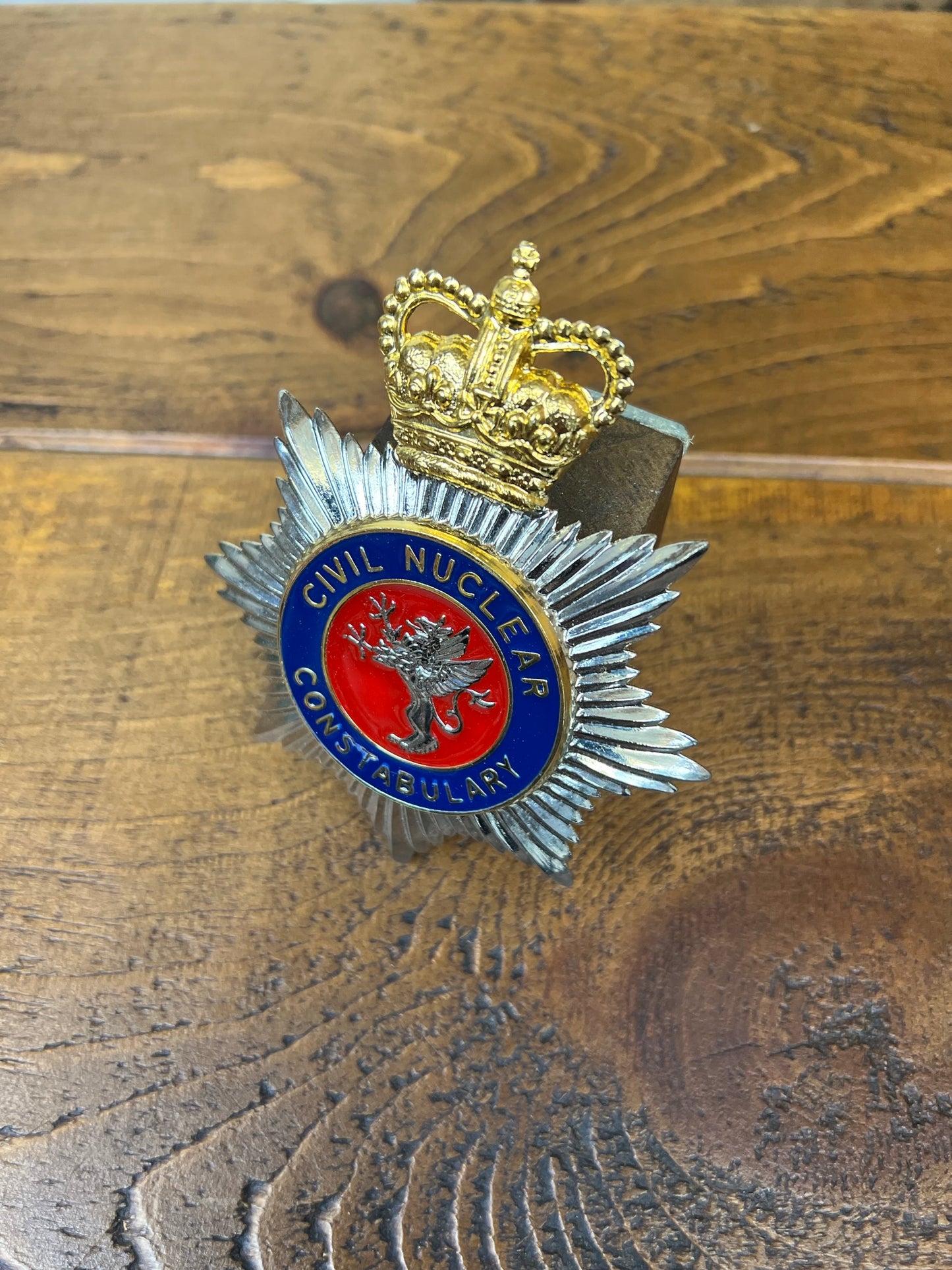 Civil Nuclear Constabulary Enamel Helmet Badge Plate Gold Queens Crown Display Prop