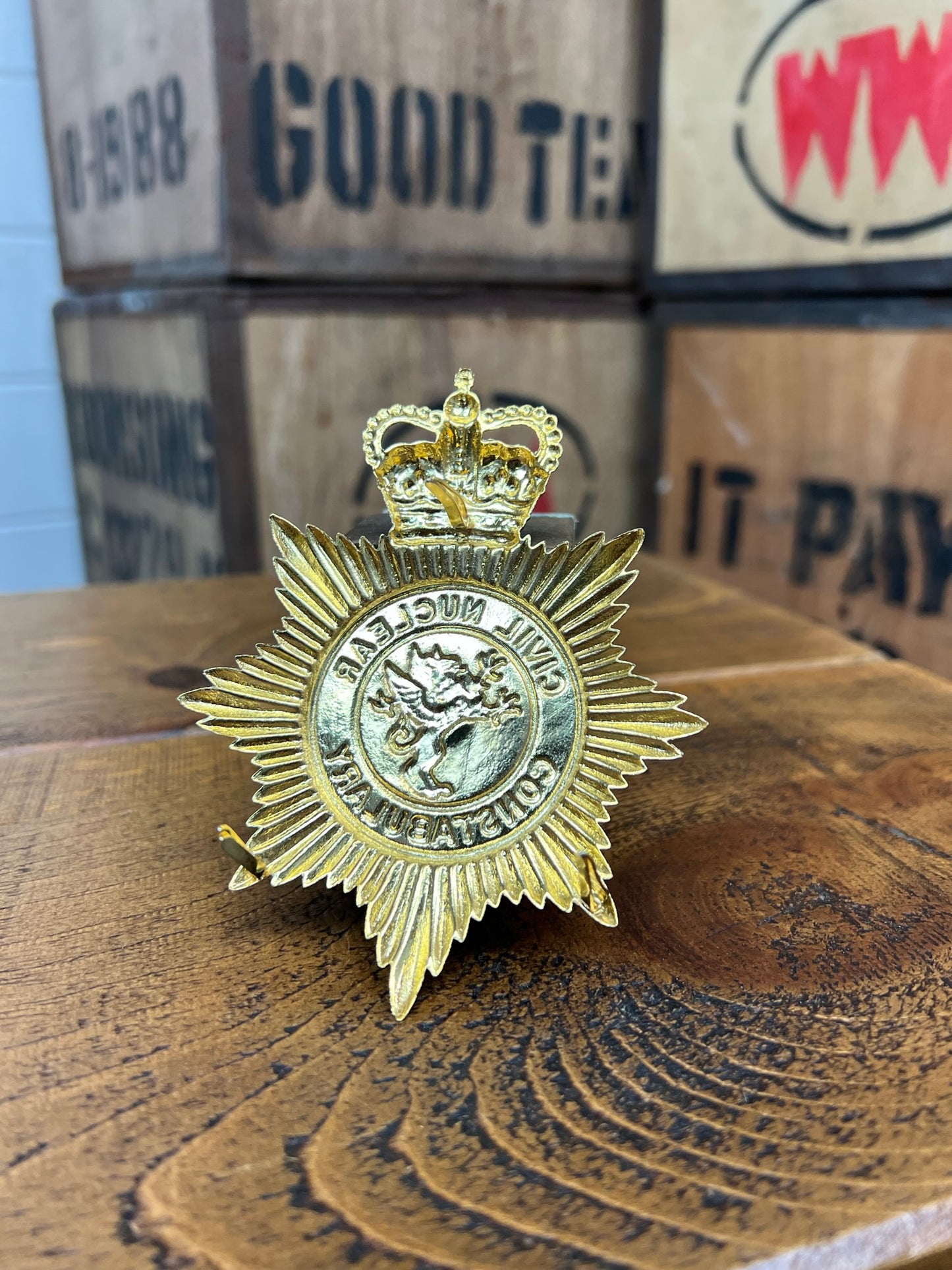 Civil Nuclear Constabulary Enamel Helmet Badge Plate Gold Queens Crown Display Prop
