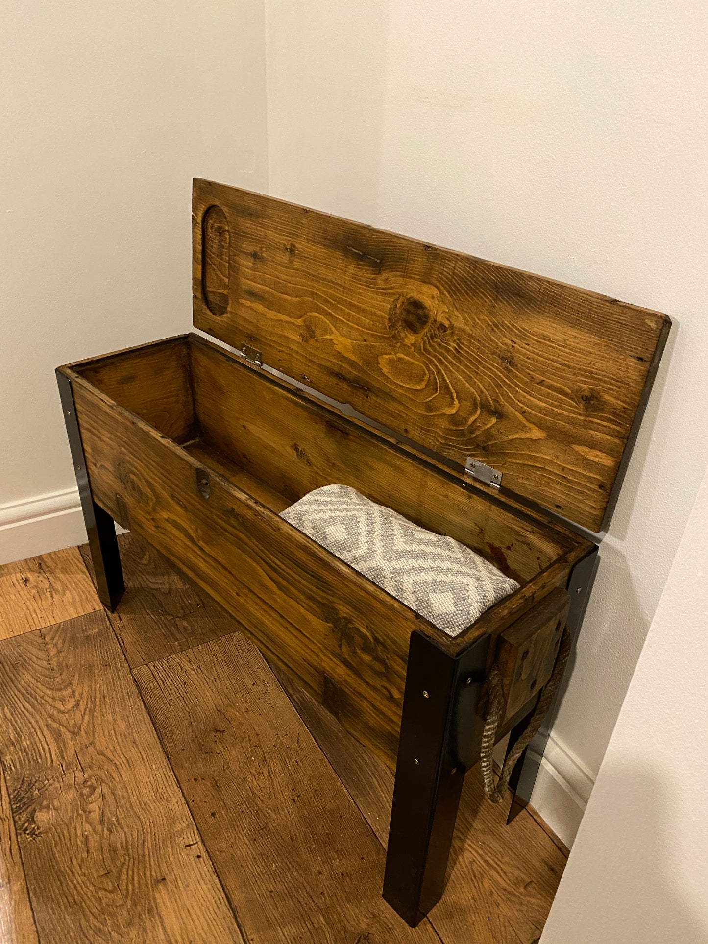 Vintage Rustic Army Ammo Coffee Side Table Chest