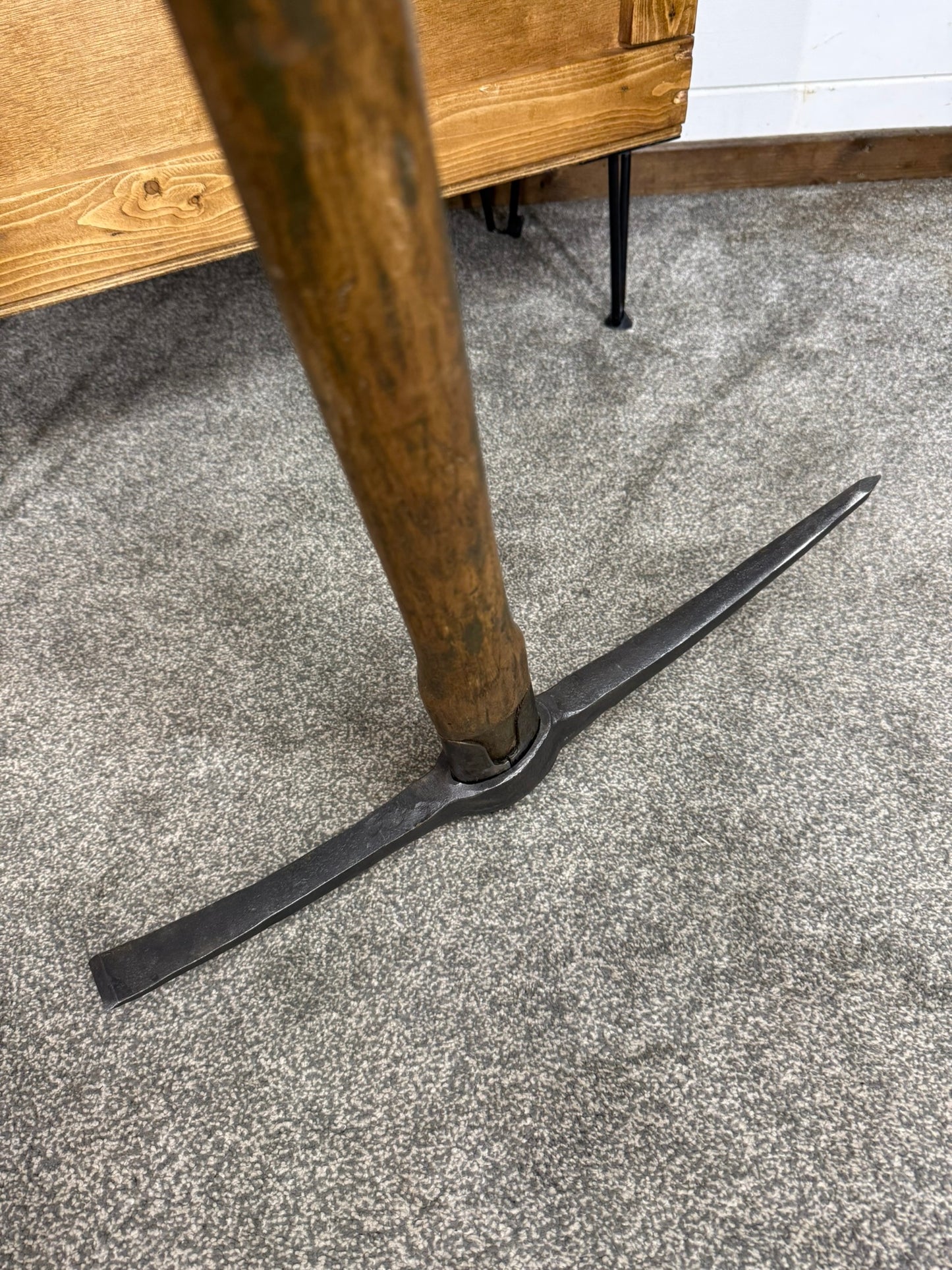 British Army Pioneer 3ft Pick Axe Dated 1987 Reclaimed Military Display