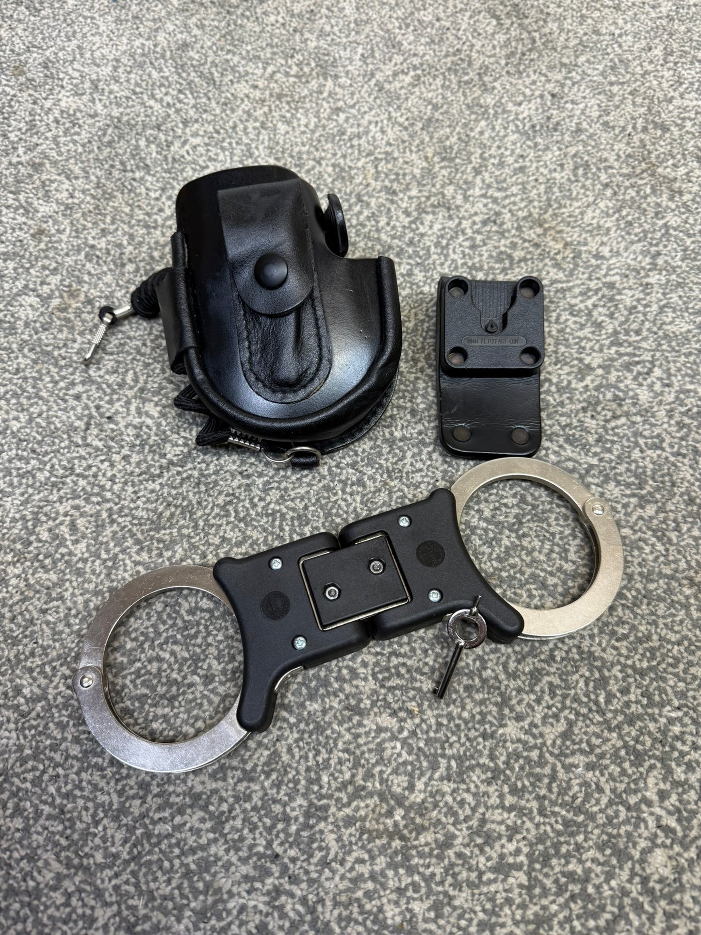Ex Police Folding Hiatt Handcuffs Hinged Cuffs Pouch & Key Security Collectible