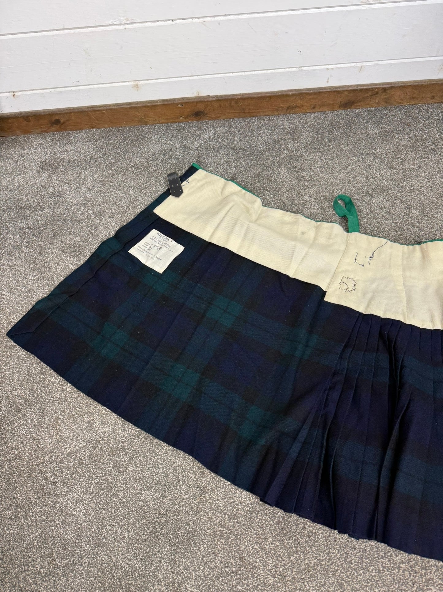 Vintage Scottish Military Black Watch Tartan Wool Kilt Thomas Gordon & Sons Kilt No 1